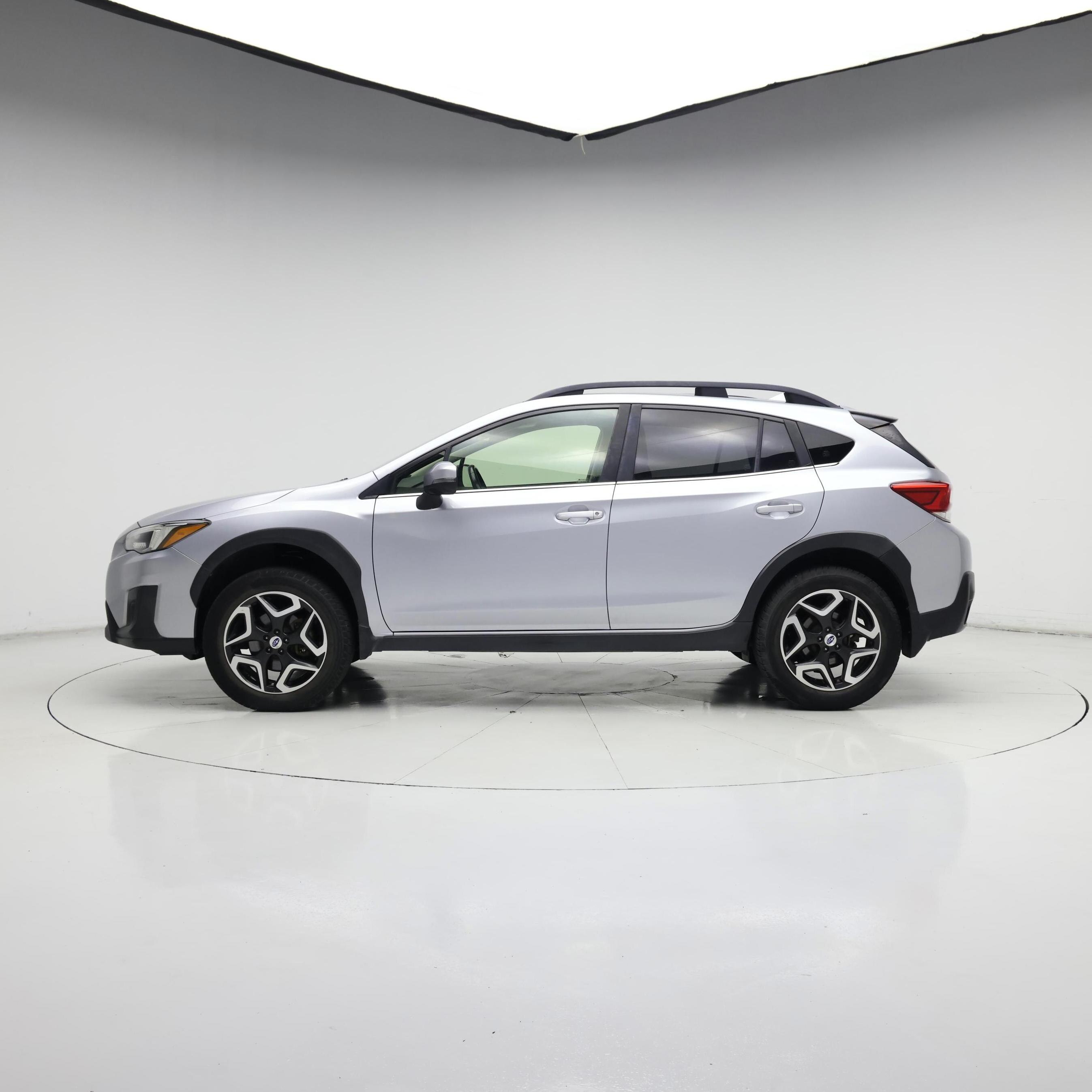Thumbnail: 2018 Subaru Crosstrek - 3