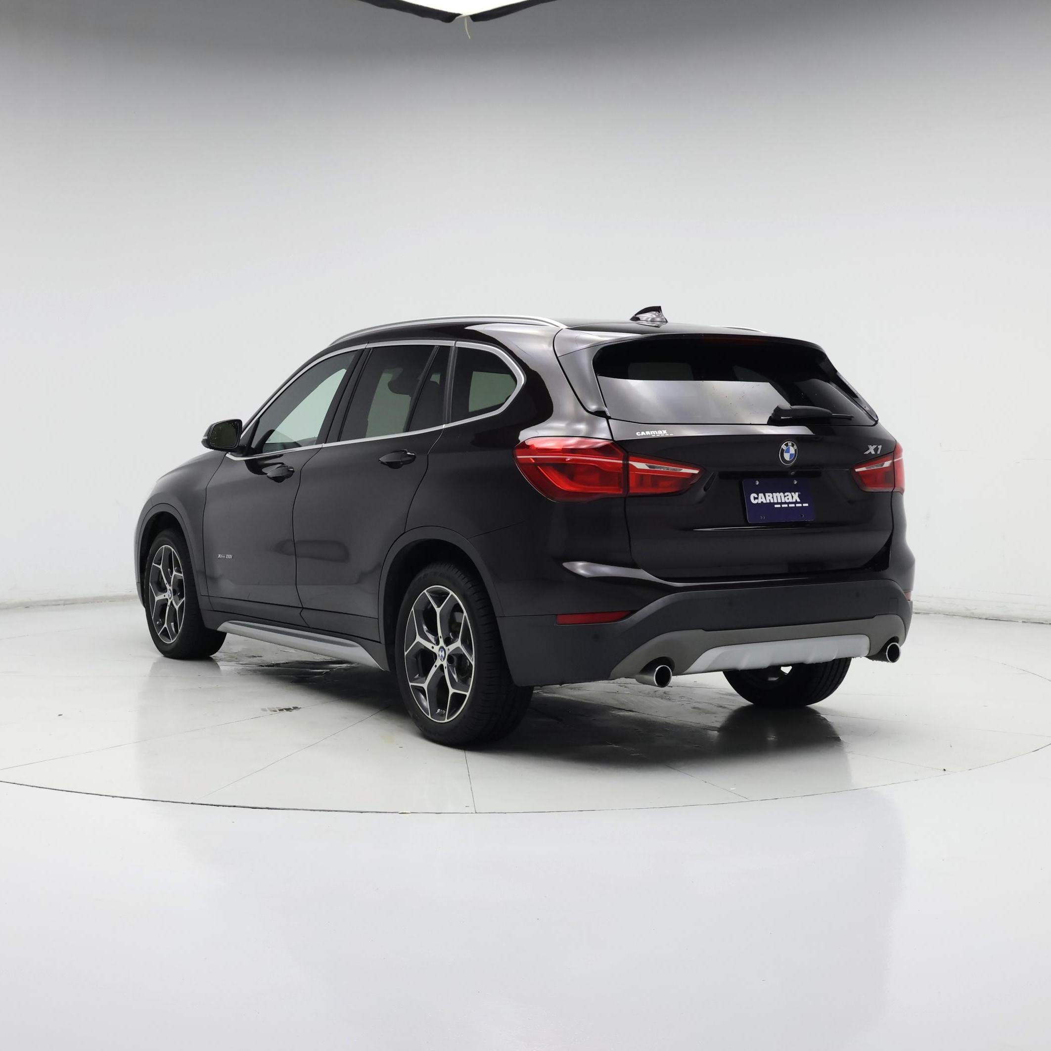 Thumbnail: 2017 BMW X1 - 2