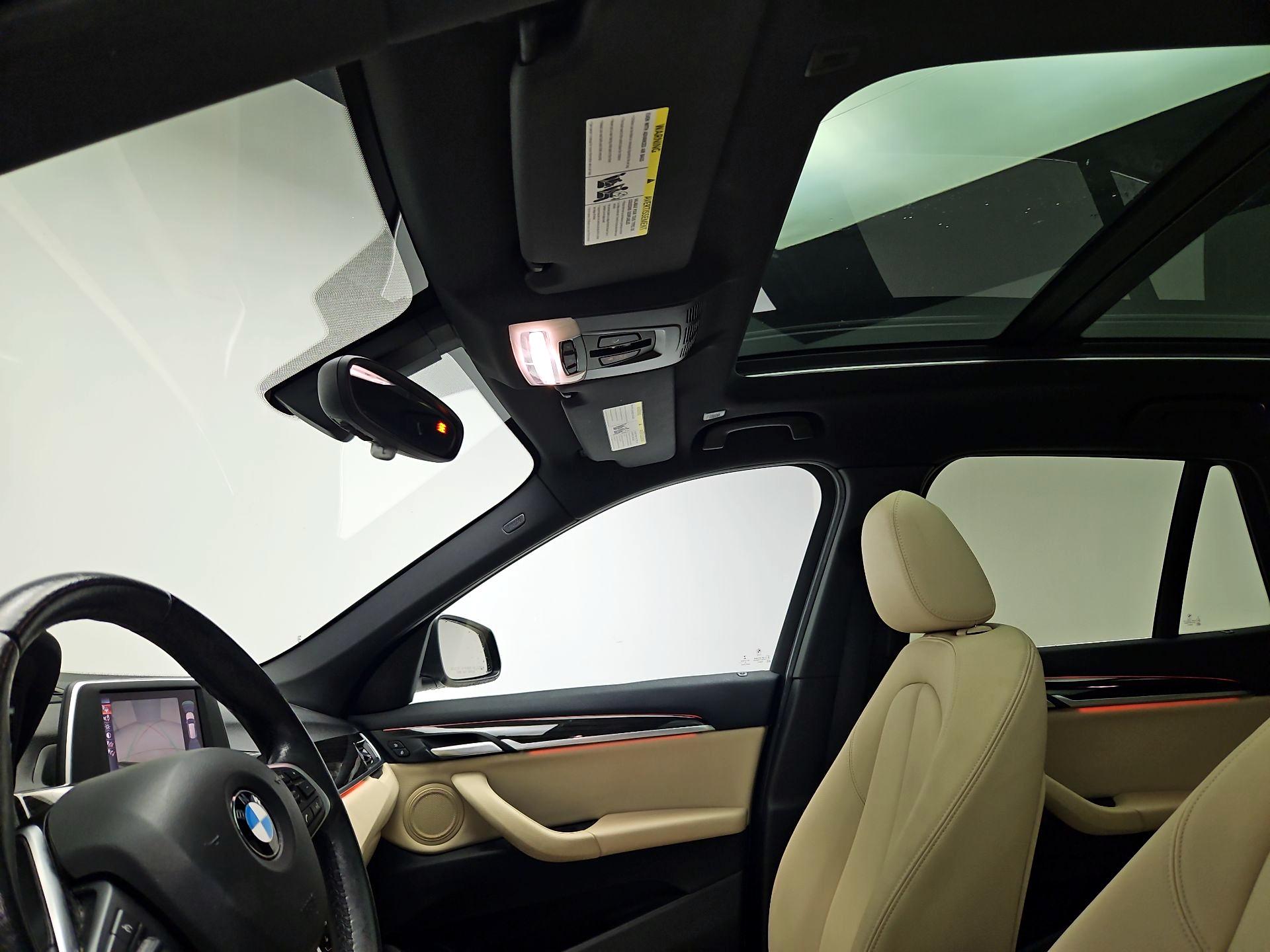 Thumbnail: 2017 BMW X1 - 19