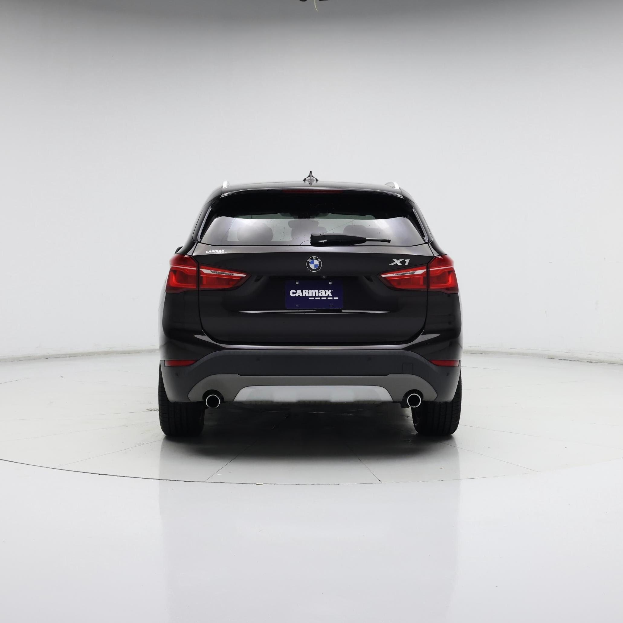 Thumbnail: 2017 BMW X1 - 6
