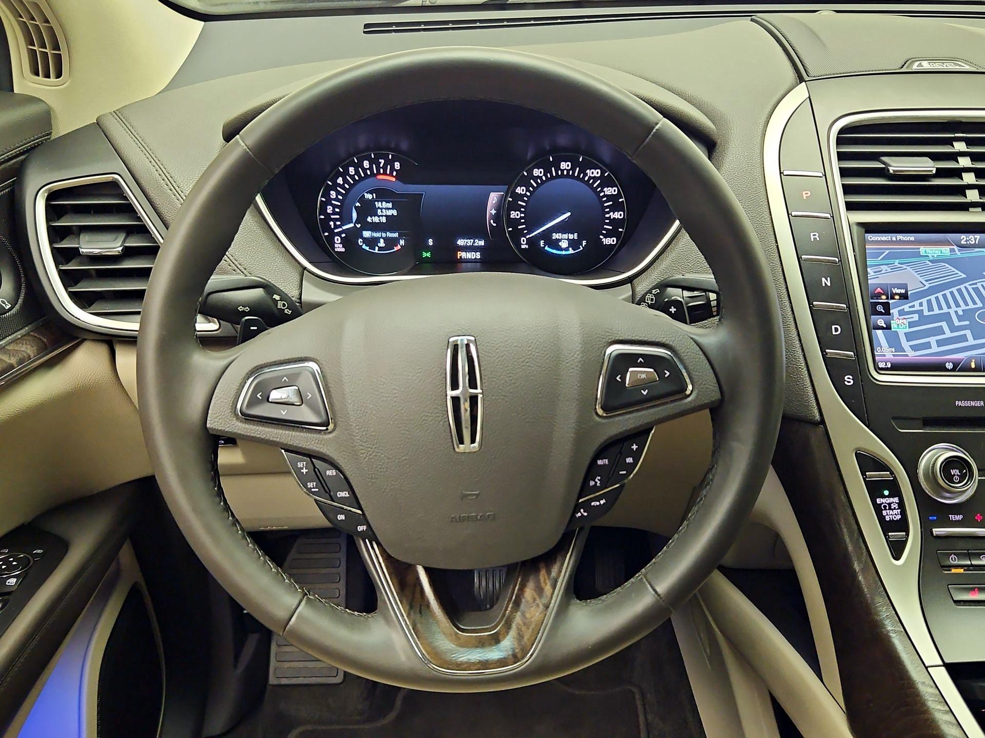 Thumbnail: 2016 Lincoln MKX - 10