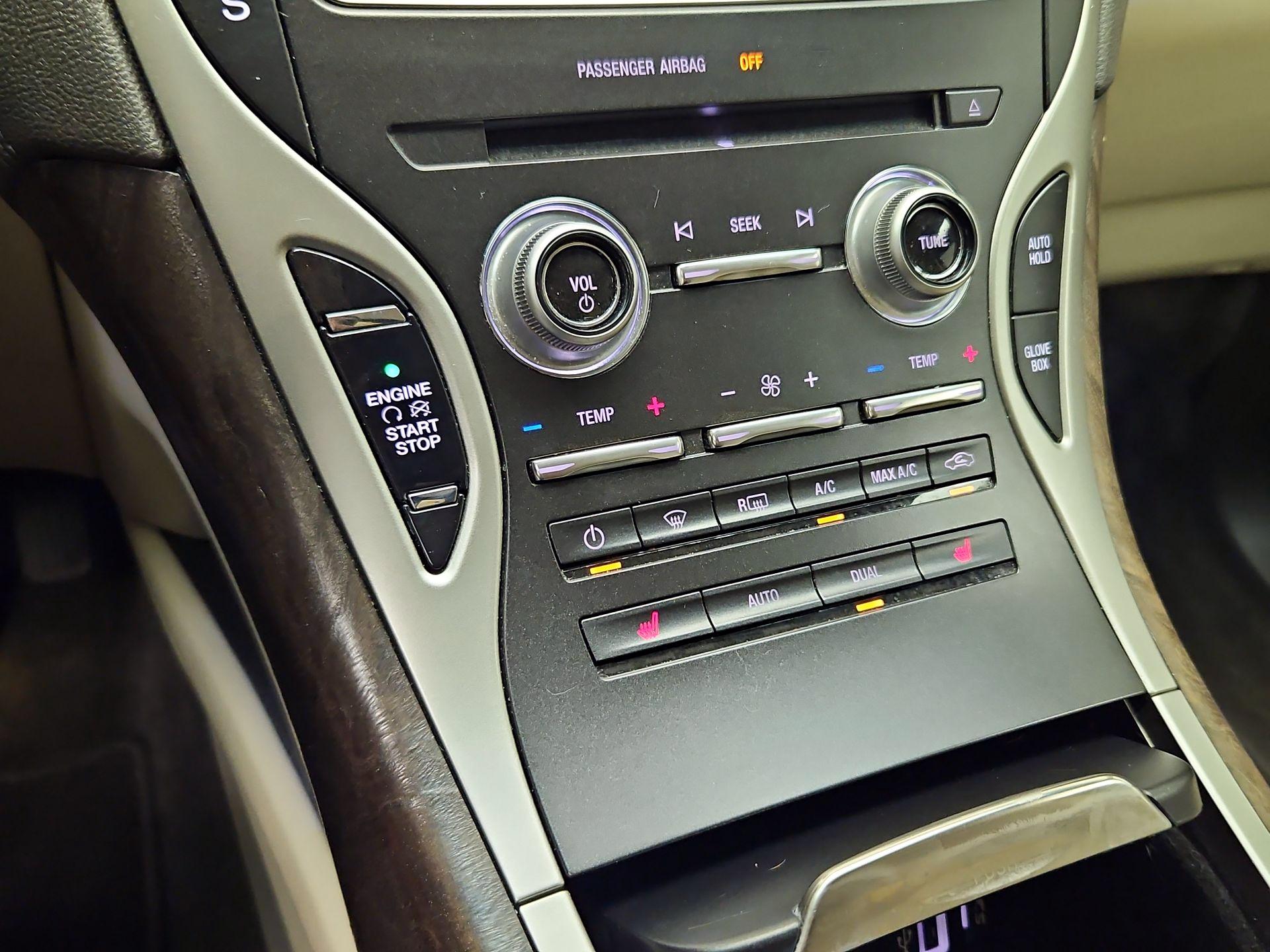 Thumbnail: 2016 Lincoln MKX - 17
