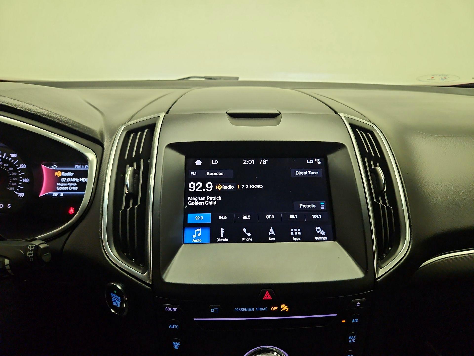 Thumbnail: 2019 Ford Edge - 15