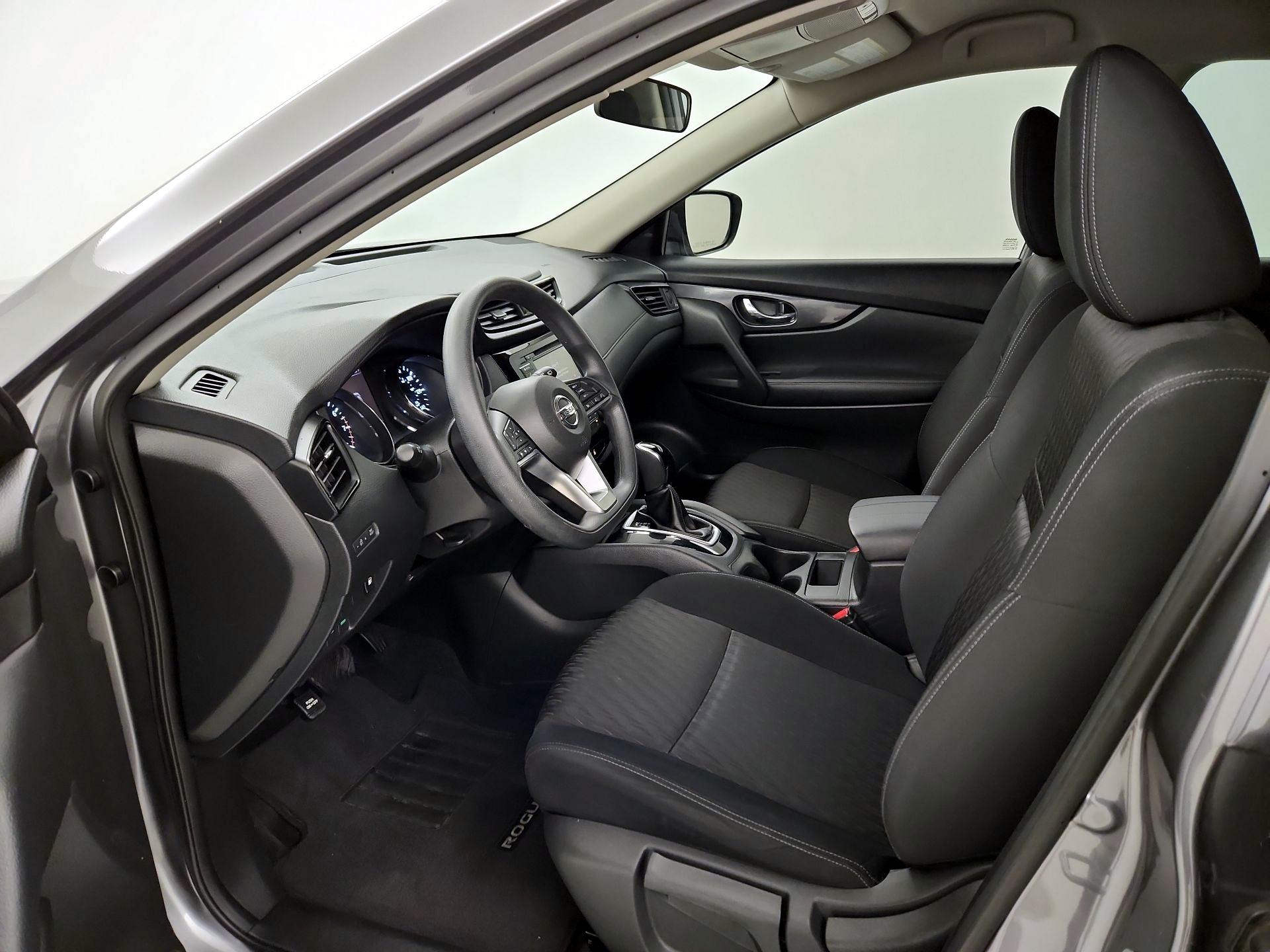 Thumbnail: 2018 Nissan Rogue - 11
