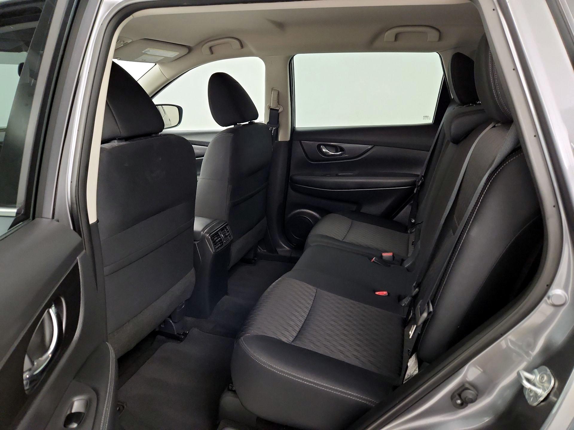 Thumbnail: 2018 Nissan Rogue - 19