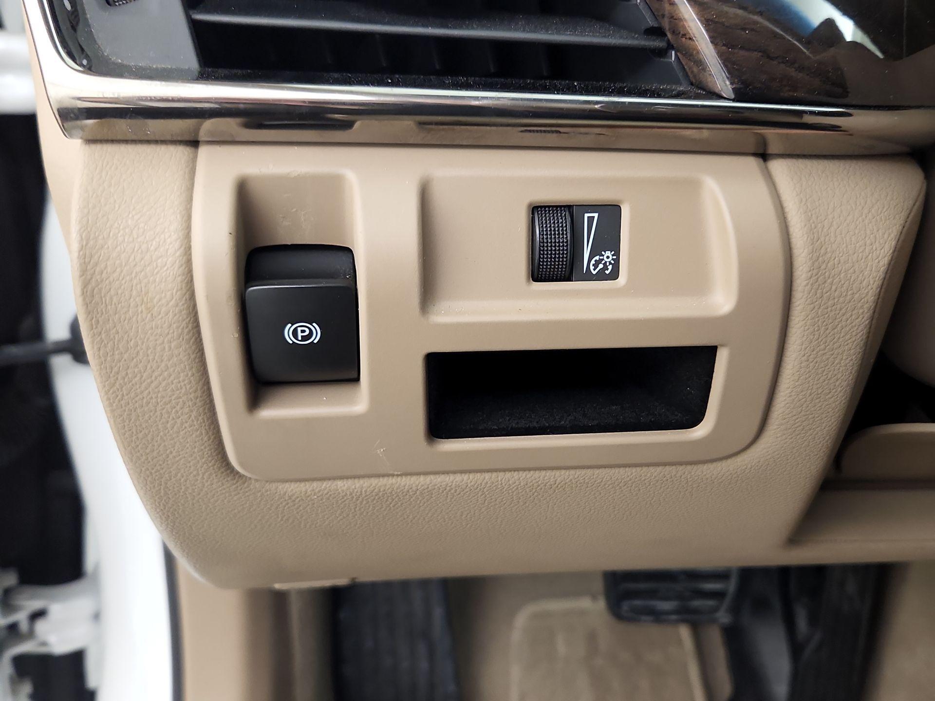 Thumbnail: 2016 Cadillac CTS - 13