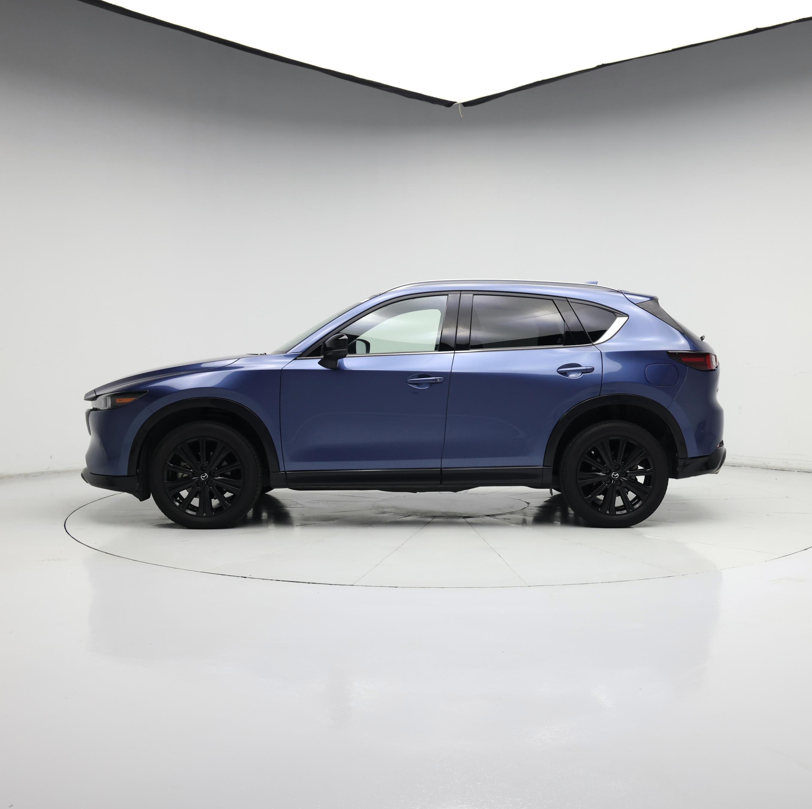 Thumbnail: 2023 Mazda CX-5 - 3