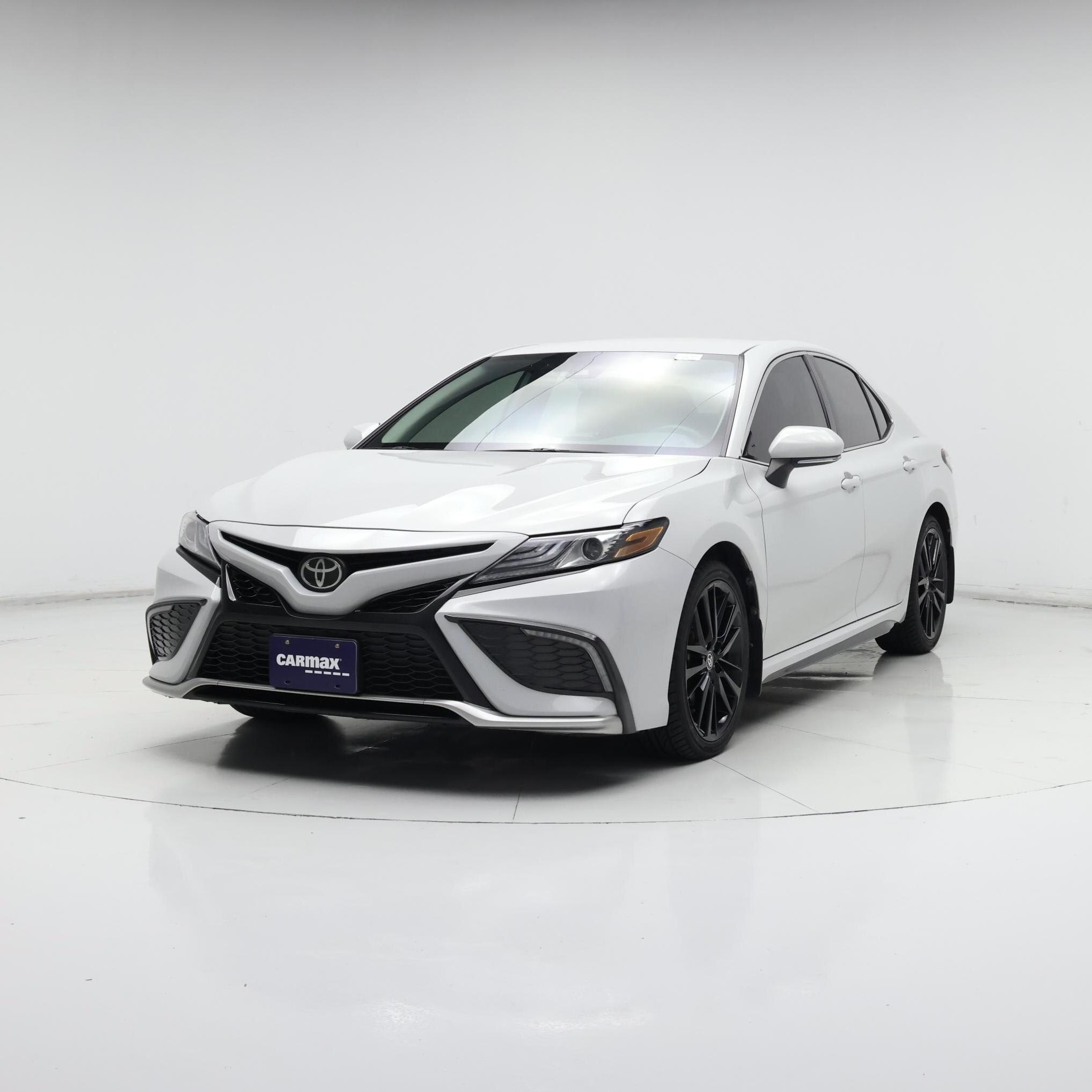 Thumbnail: 2023 Toyota Camry - 4
