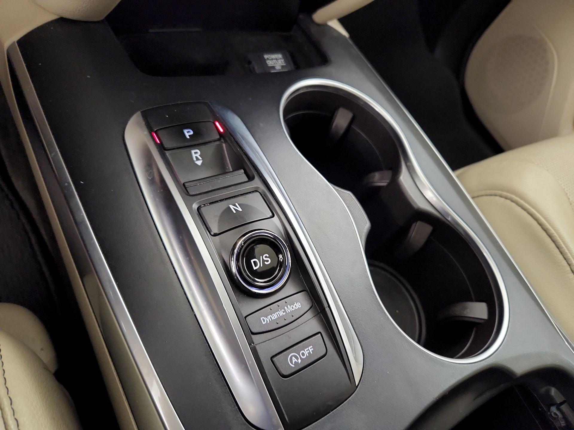 Thumbnail: 2019 Acura MDX - 18