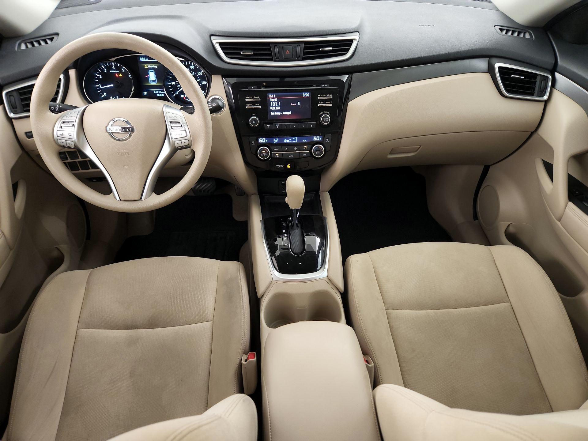 Thumbnail: 2015 Nissan Rogue - 9