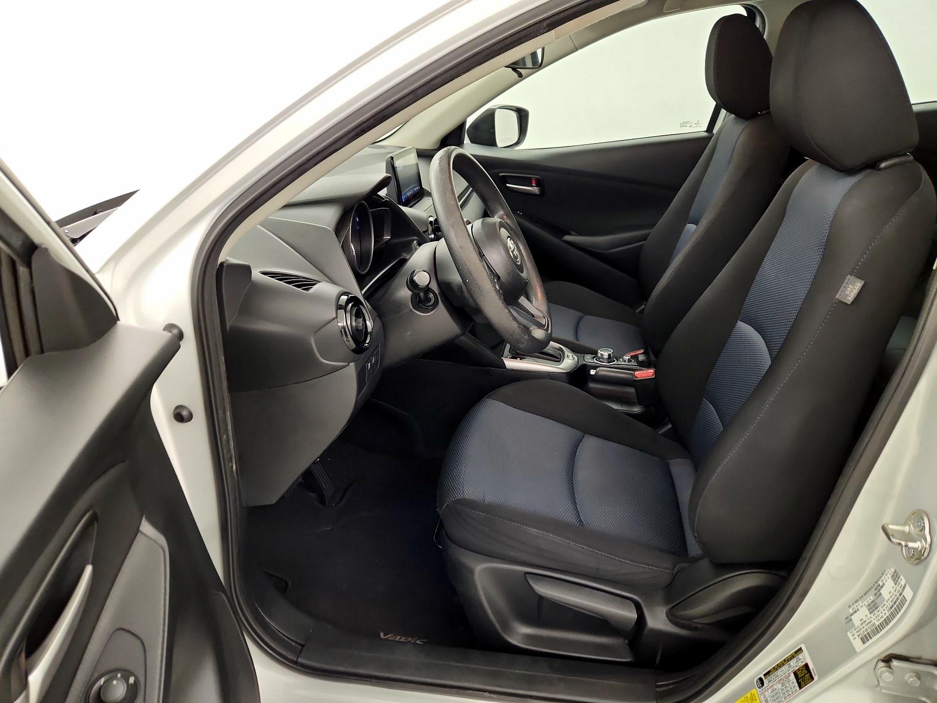 Thumbnail: 2019 Toyota Yaris - 11