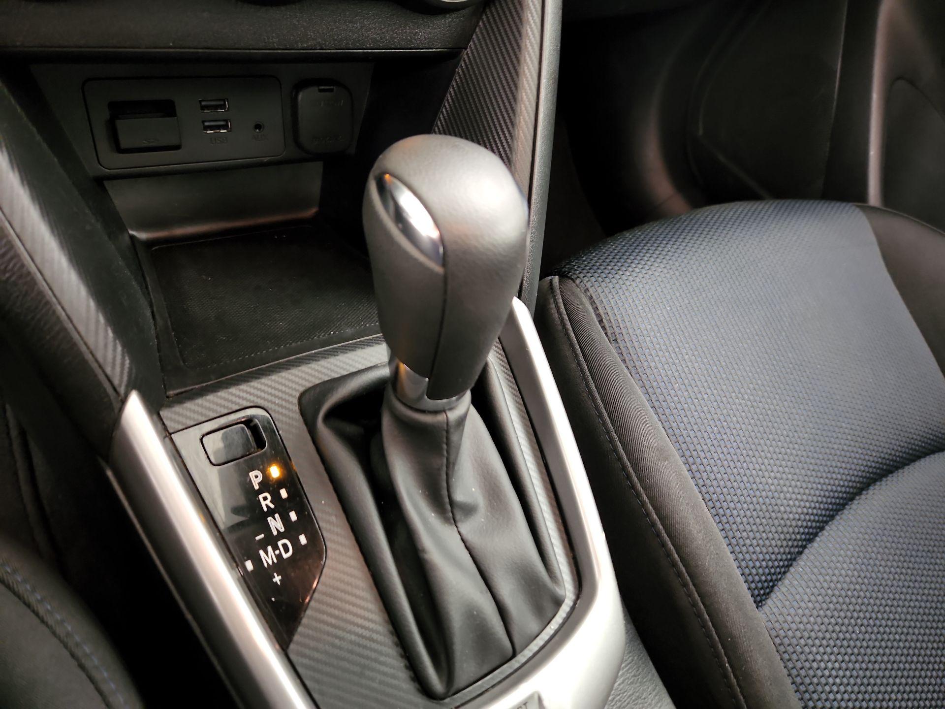 Thumbnail: 2019 Toyota Yaris - 17
