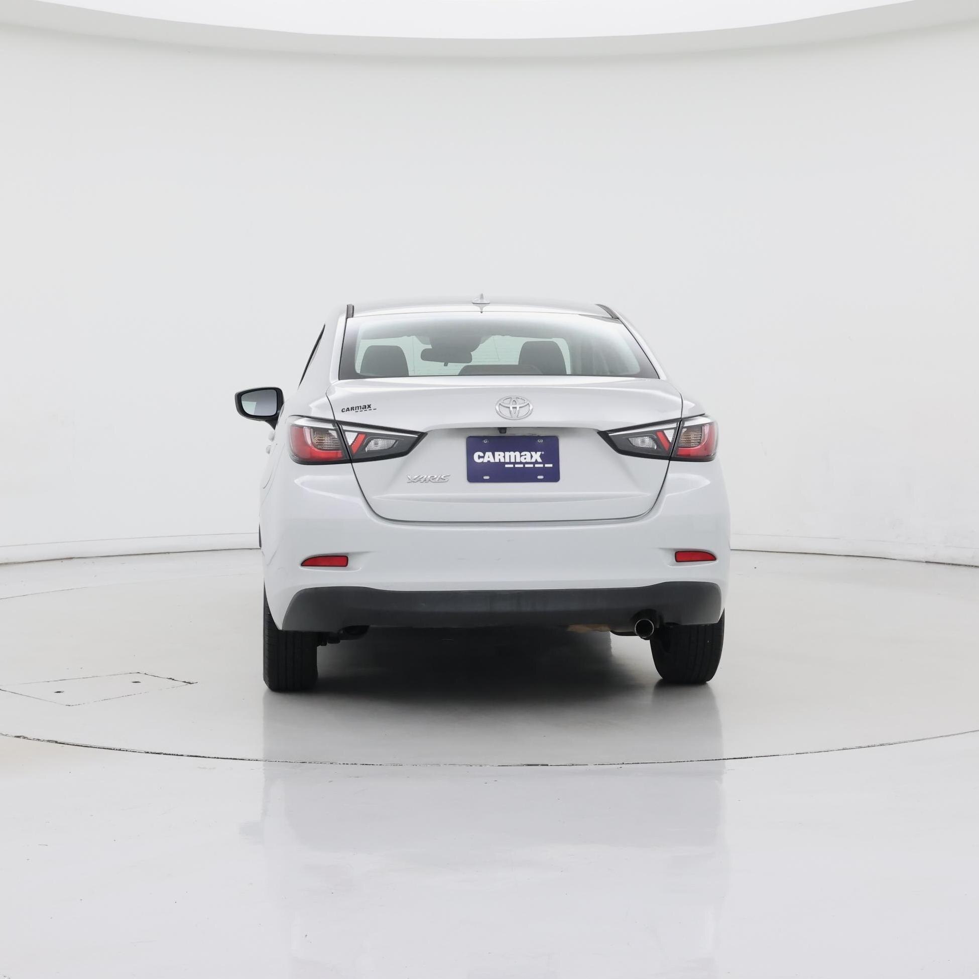 Thumbnail: 2019 Toyota Yaris - 6