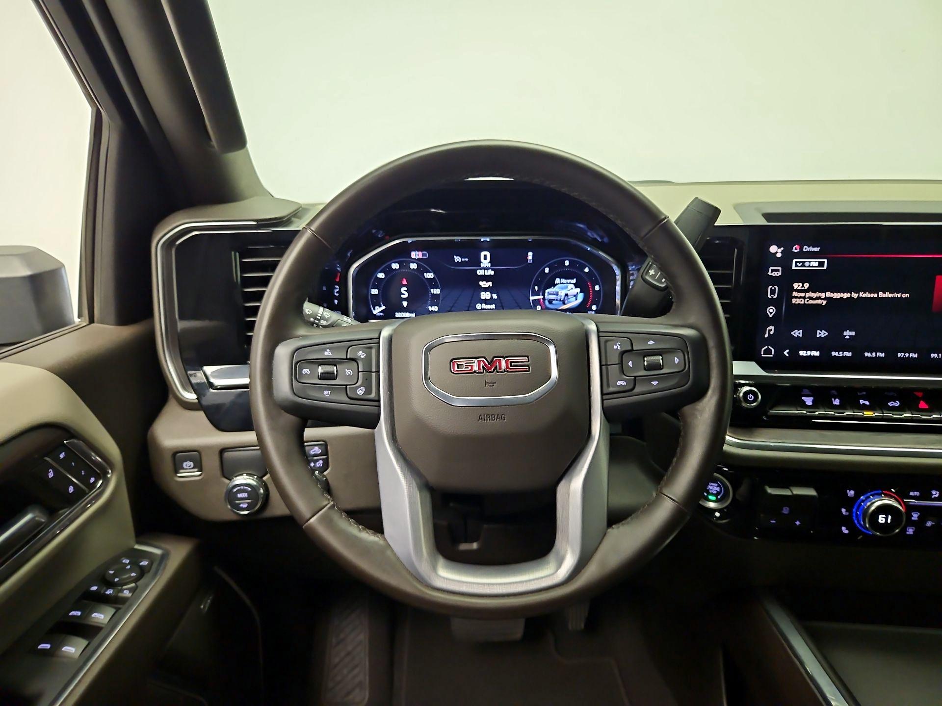 Thumbnail: 2024 GMC Sierra 3500 - 10