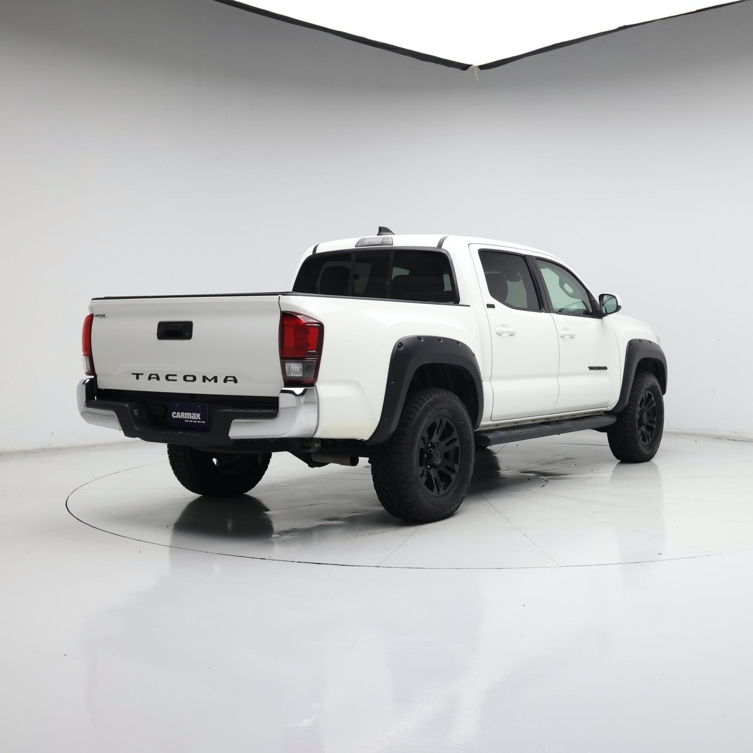 Thumbnail: 2021 Toyota Tacoma - 8