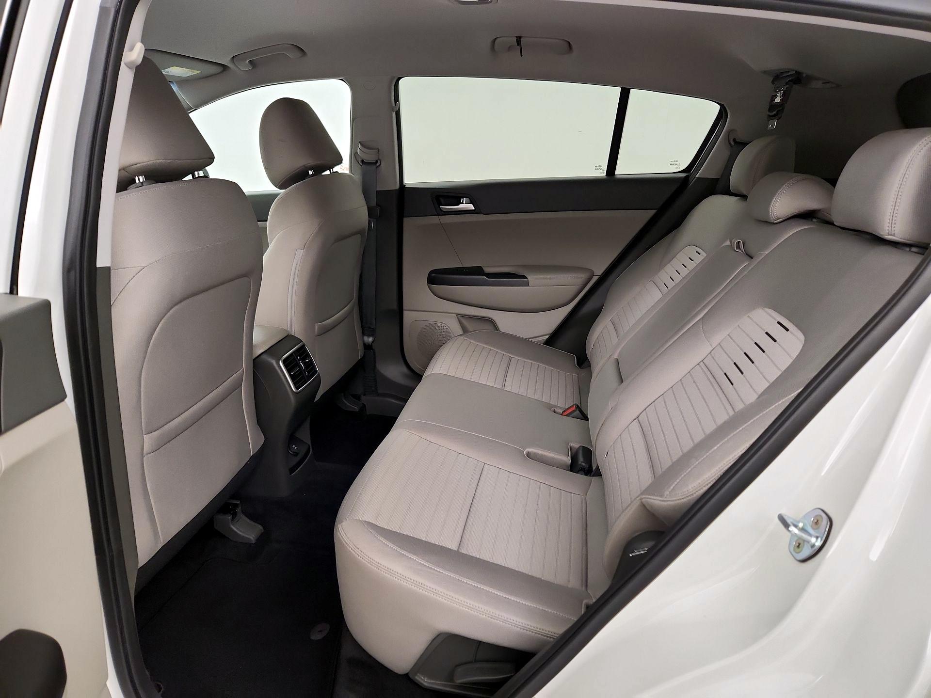 Thumbnail: 2018 Kia Sportage - 19