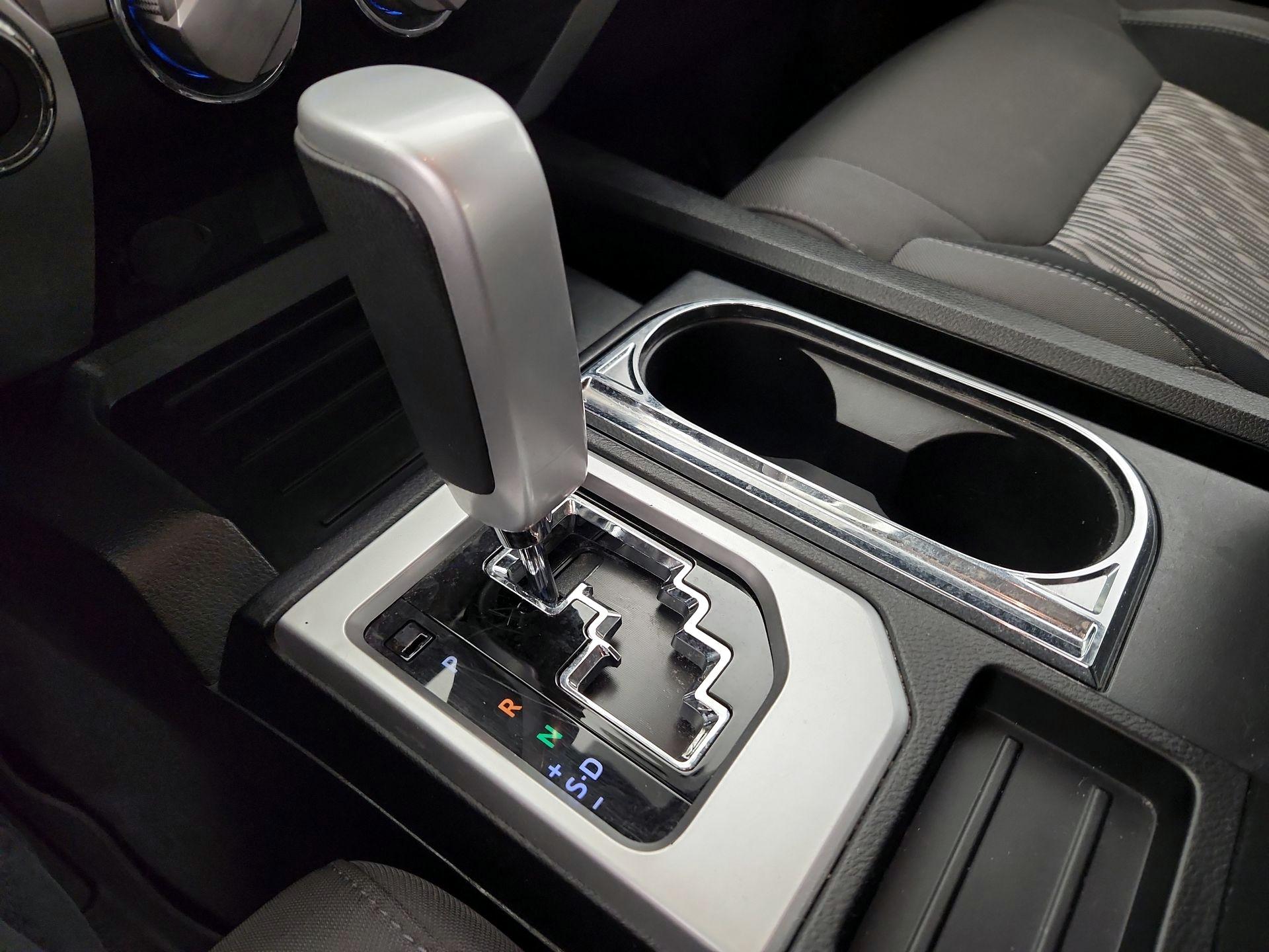 Thumbnail: 2018 Toyota Tundra - 17