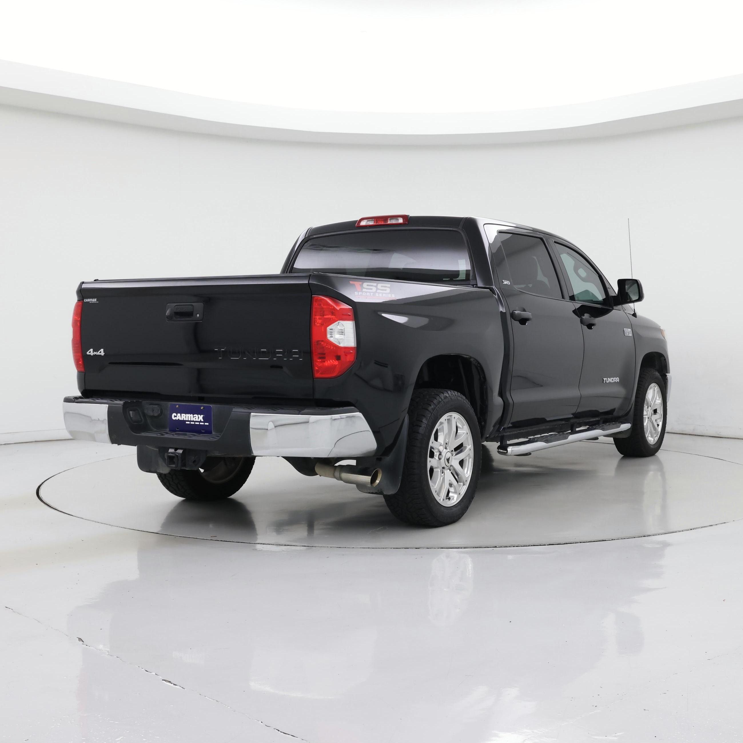 Thumbnail: 2018 Toyota Tundra - 8