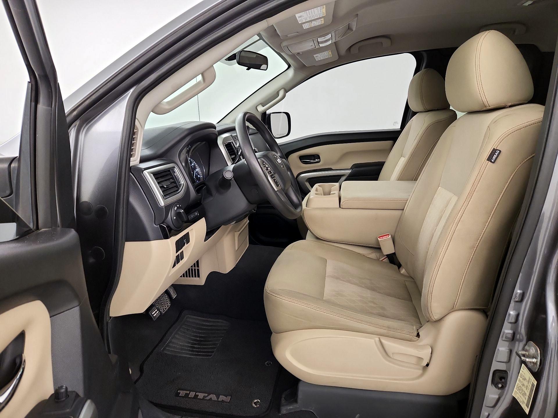 Thumbnail: 2017 Nissan Titan - 11