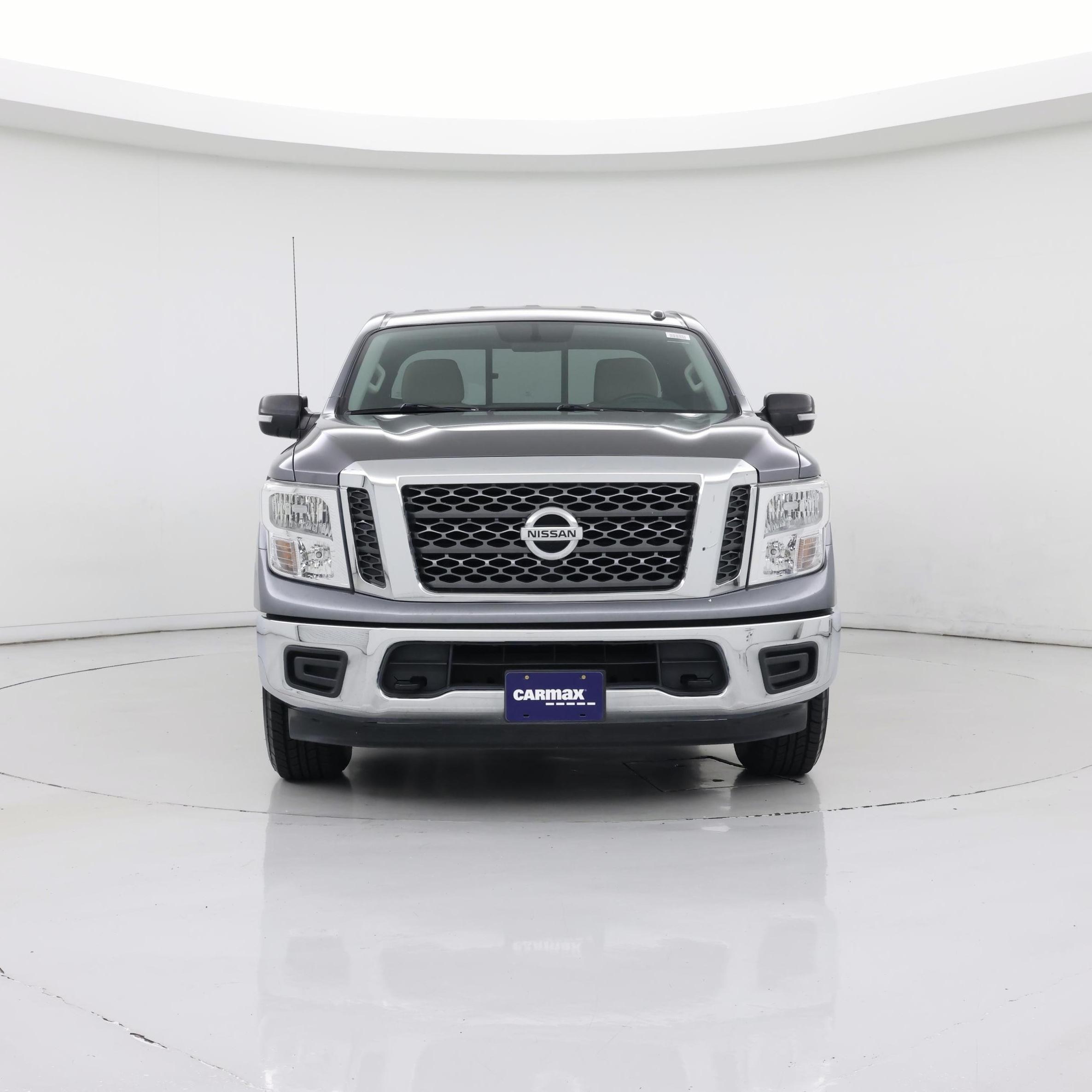 Thumbnail: 2017 Nissan Titan - 5