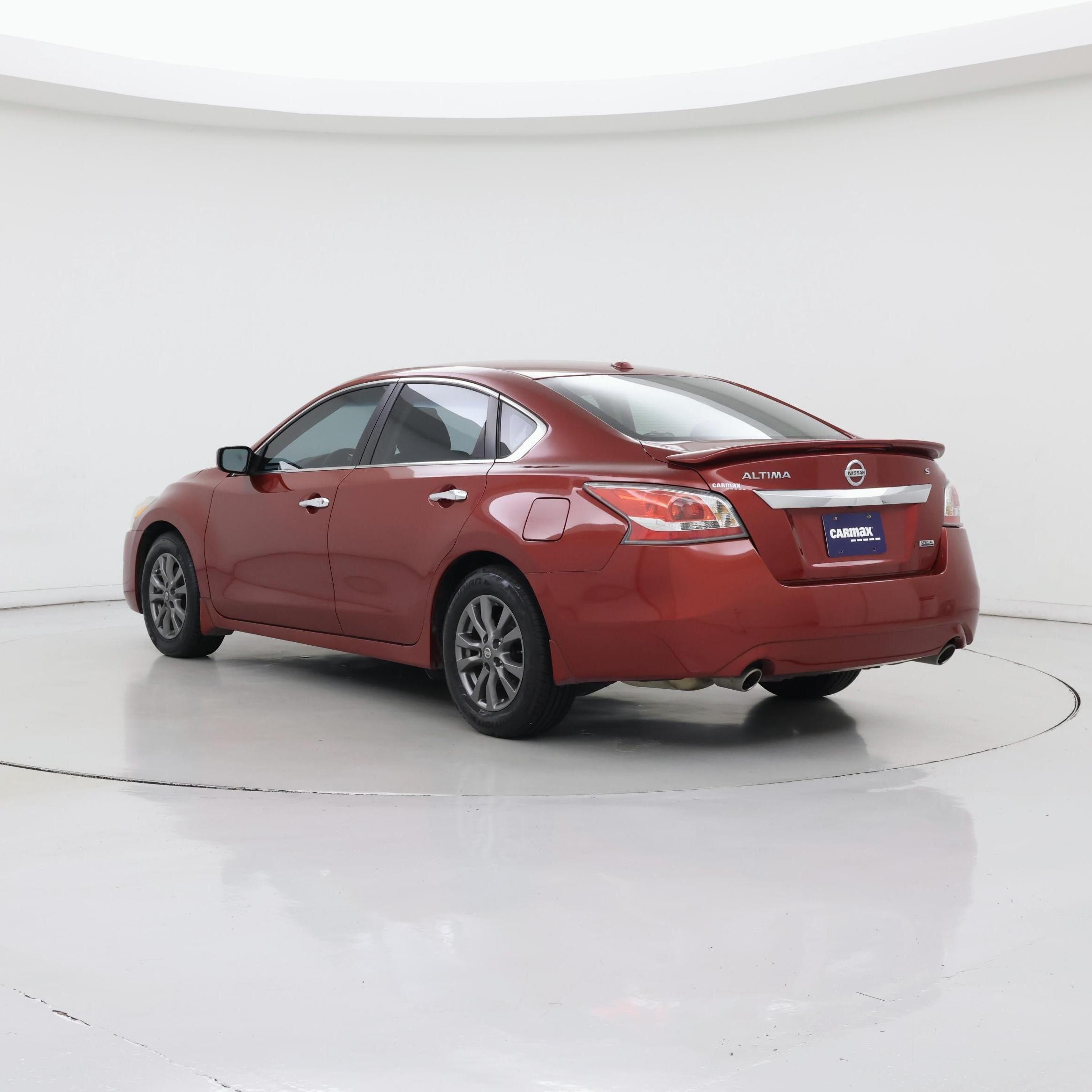 Thumbnail: 2015 Nissan Altima - 2