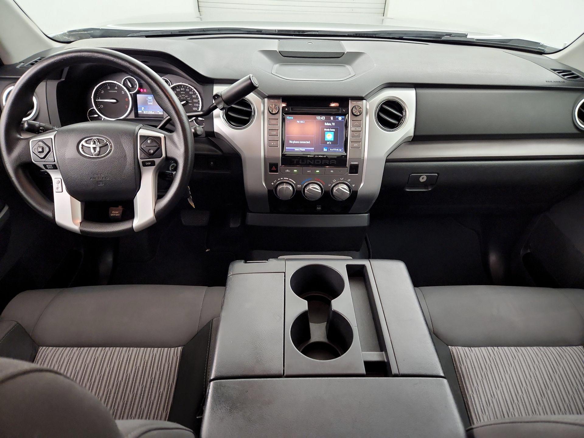 Thumbnail: 2015 Toyota Tundra - 9