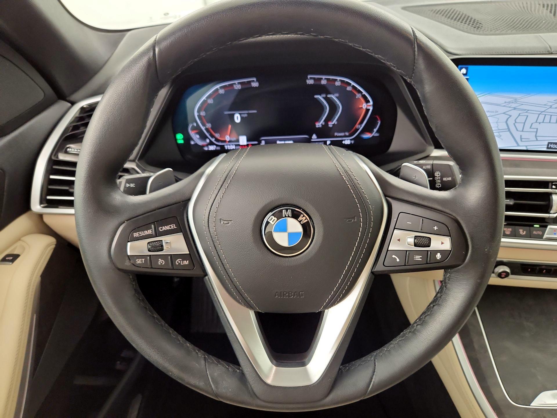 Thumbnail: 2022 BMW X5 - 10