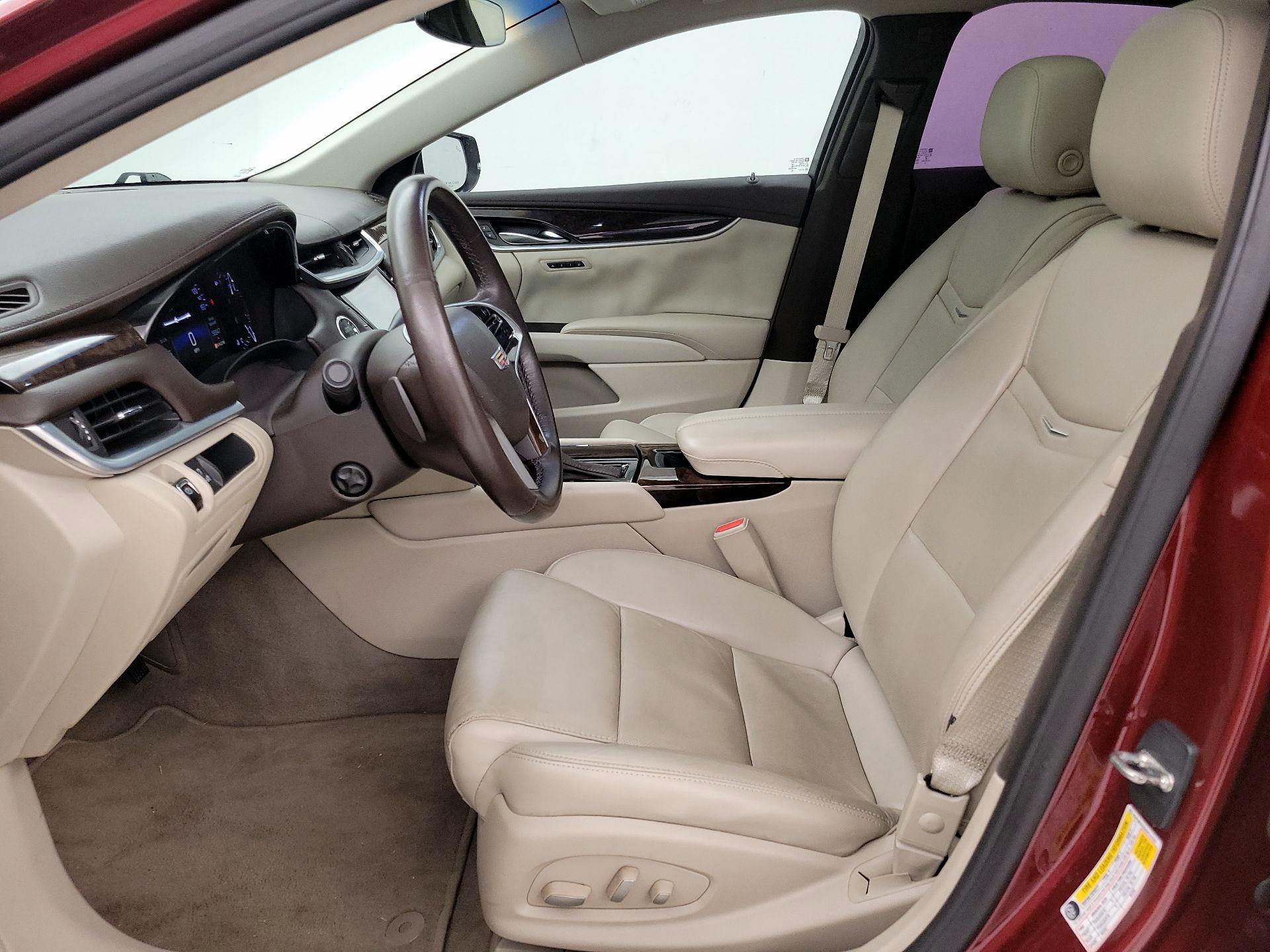 Thumbnail: 2016 Cadillac XTS - 11