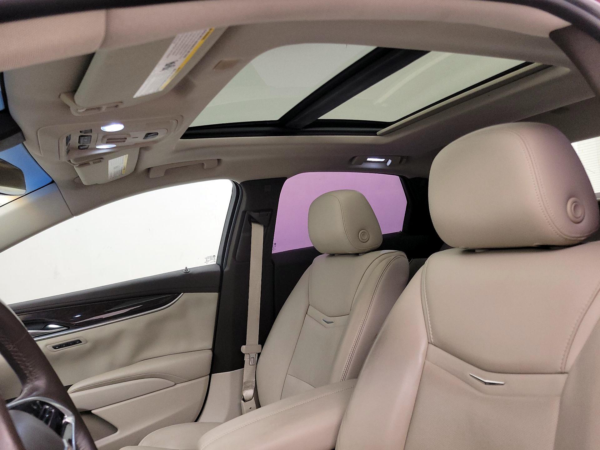 Thumbnail: 2016 Cadillac XTS - 20