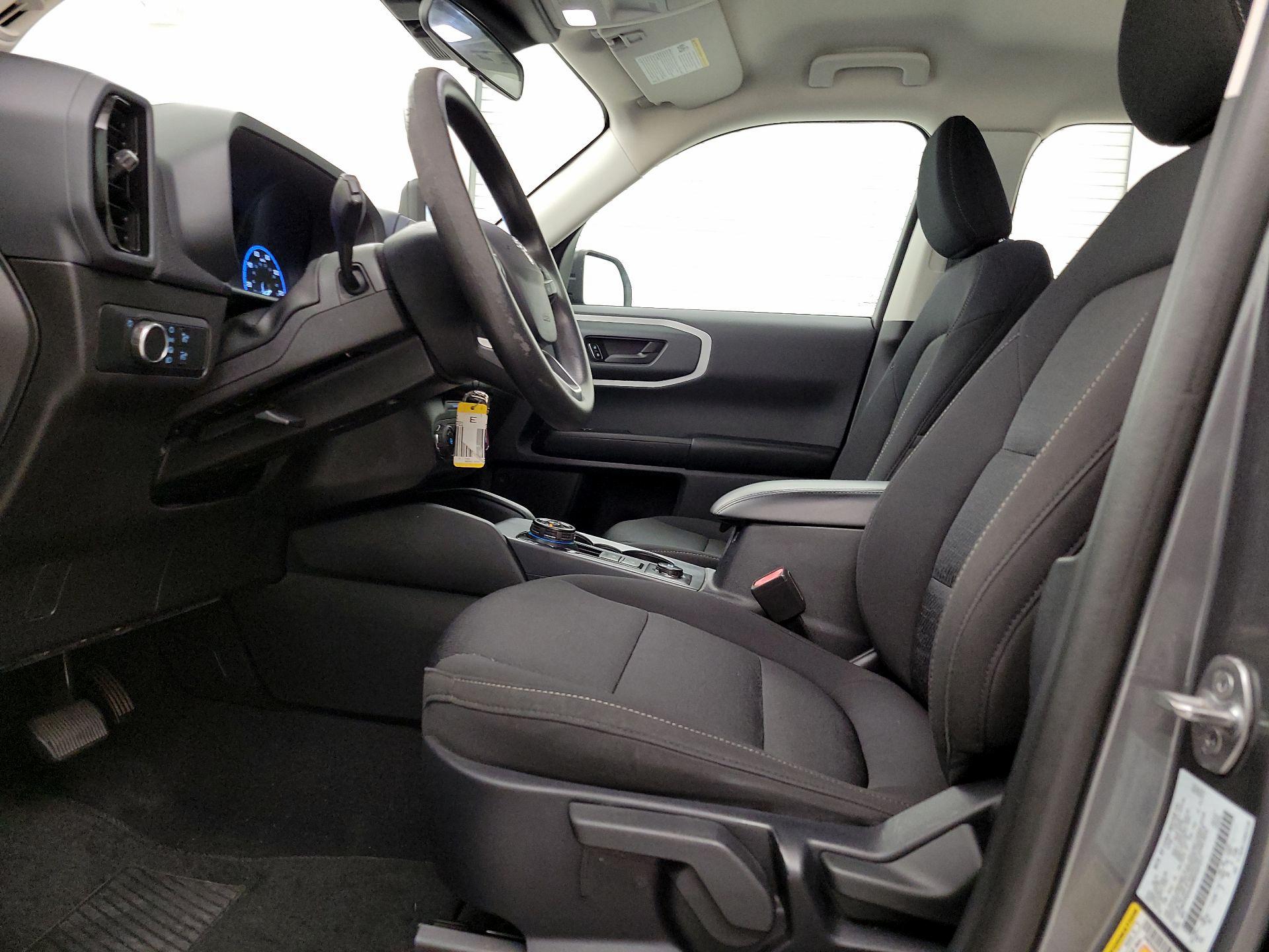 Thumbnail: 2021 Ford Bronco Sport - 11