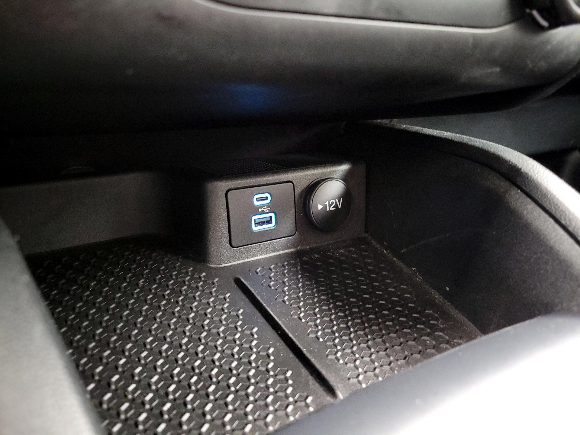 Thumbnail: 2021 Ford Bronco Sport - 18