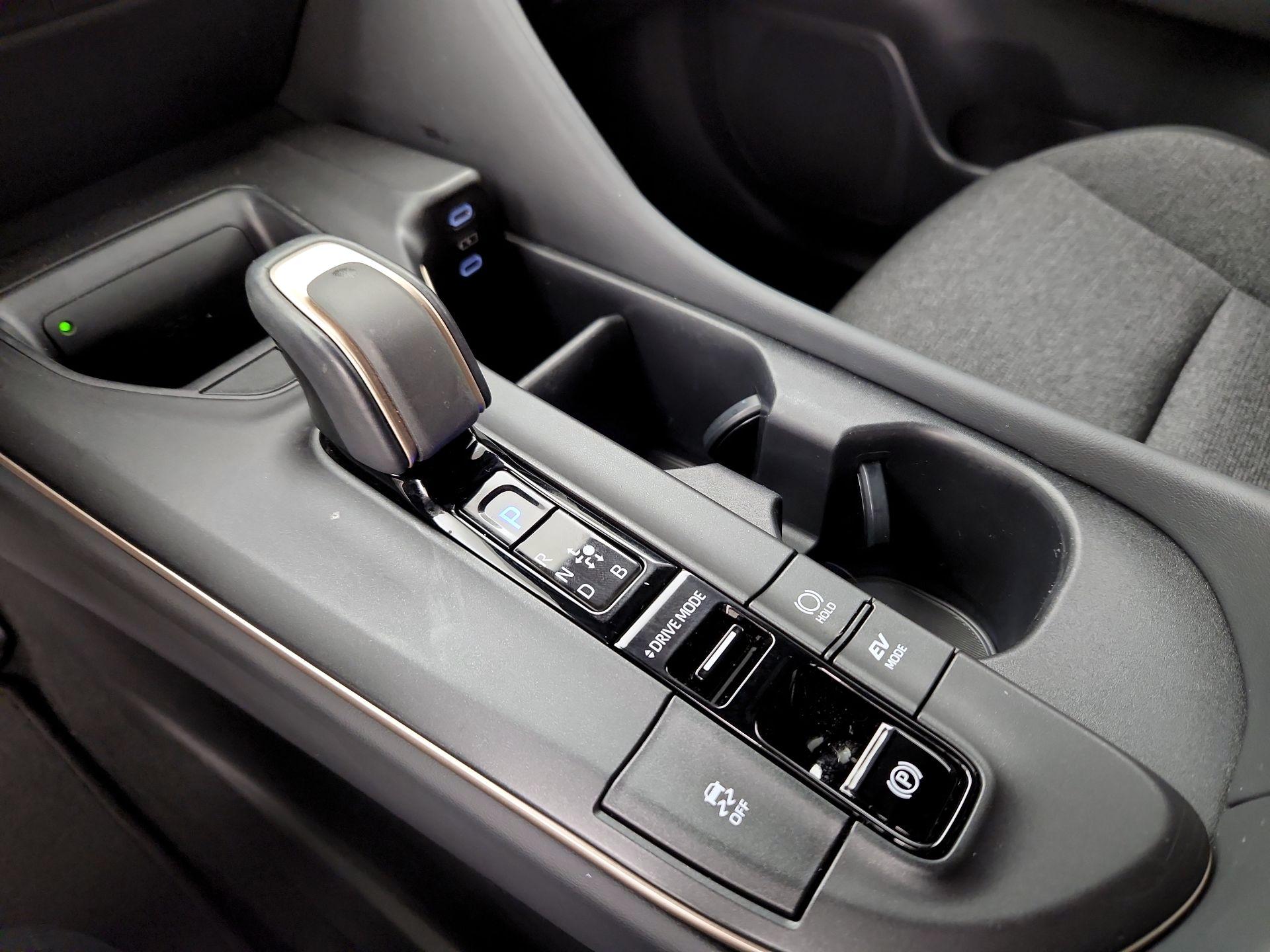 Thumbnail: 2023 Toyota Crown - 17