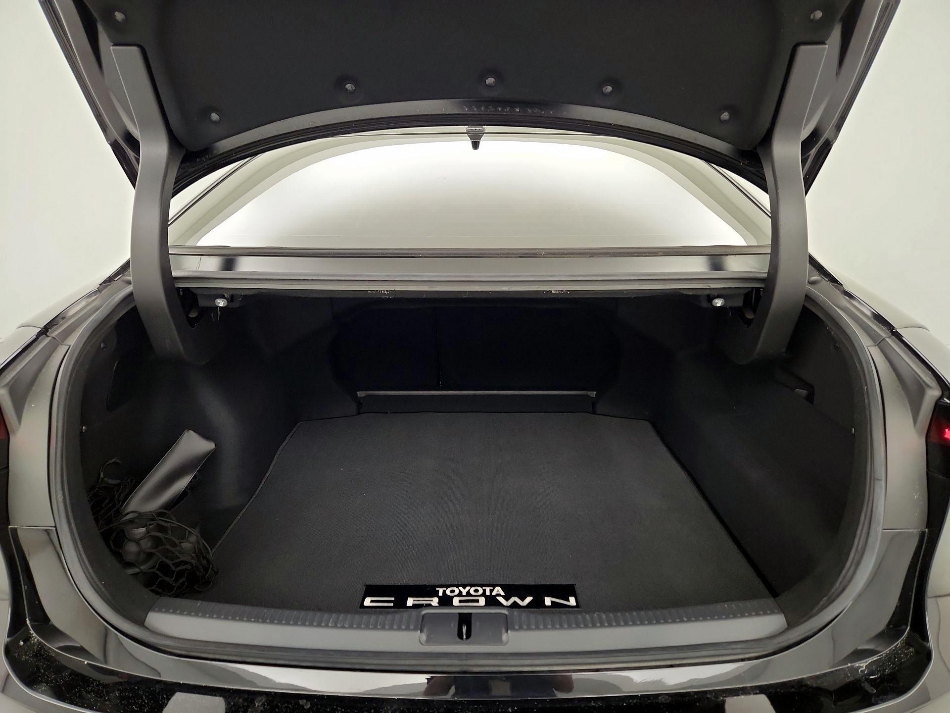 Thumbnail: 2023 Toyota Crown - 20