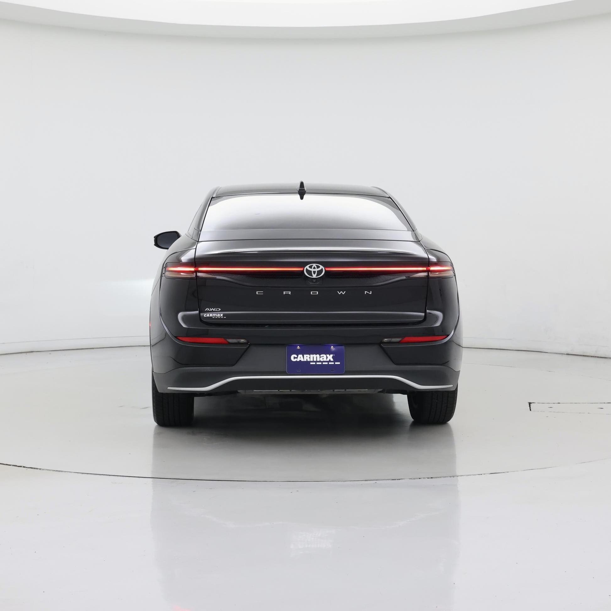 Thumbnail: 2023 Toyota Crown - 6