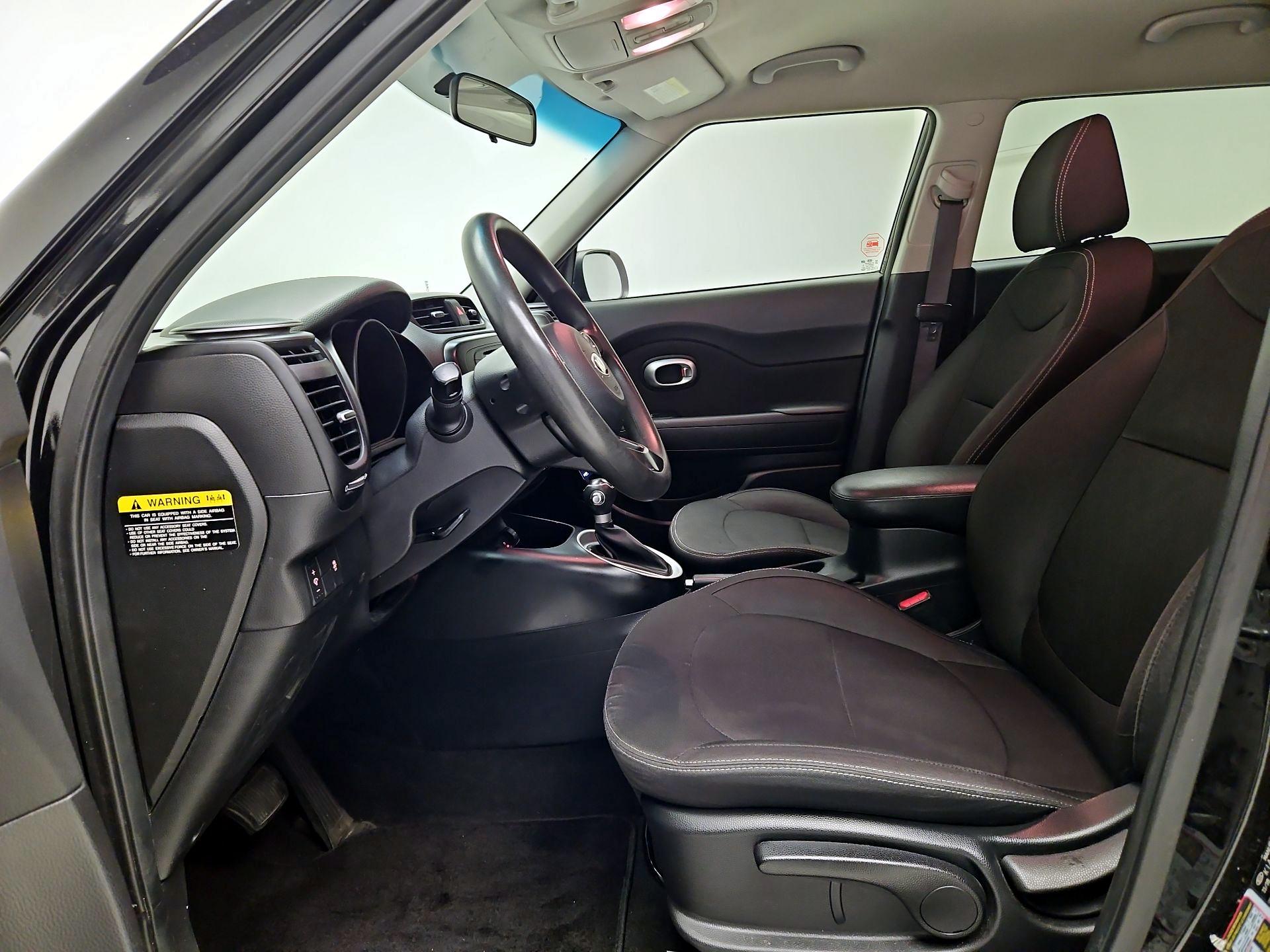 Thumbnail: 2019 Kia Soul - 11