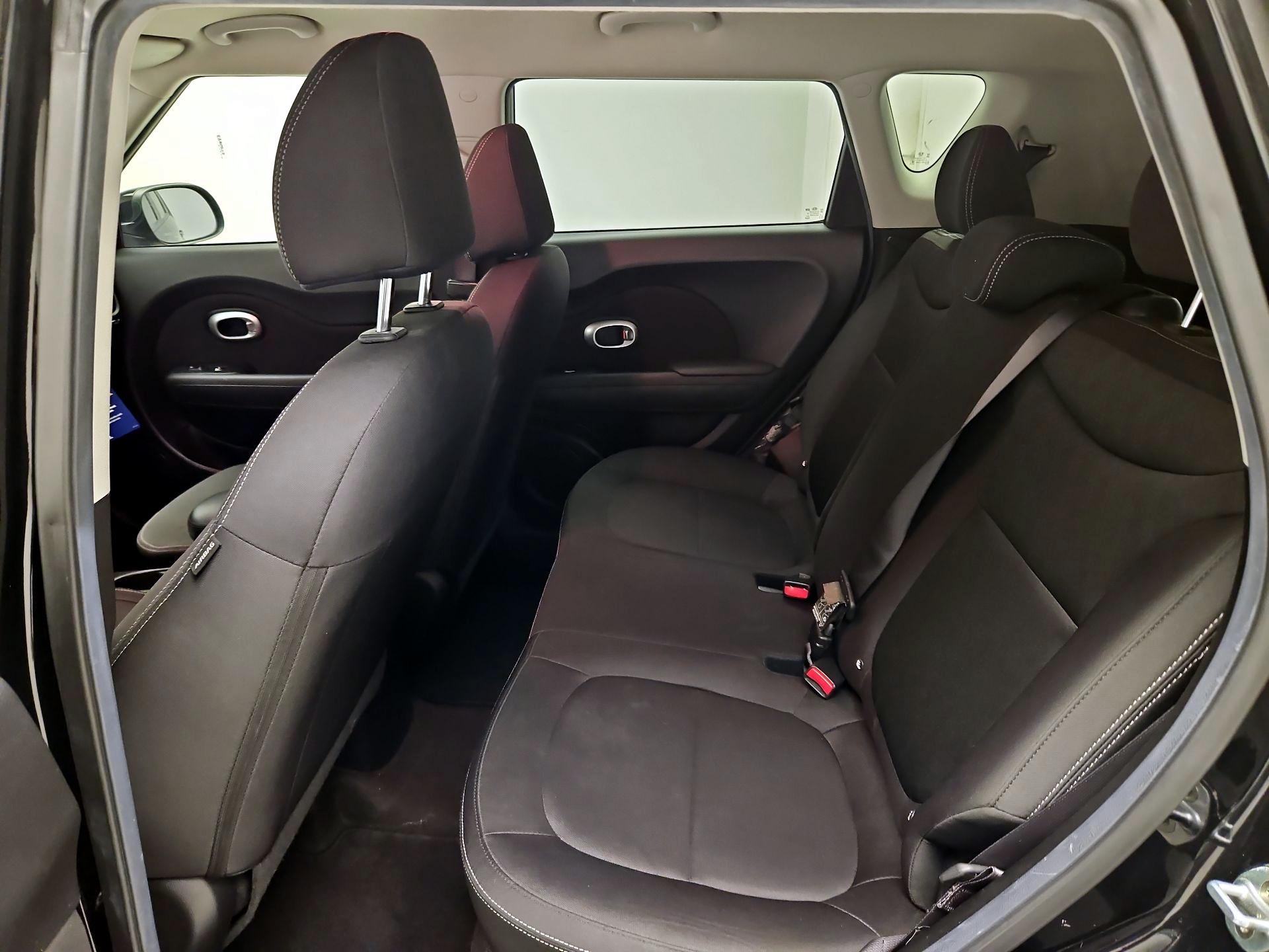 Thumbnail: 2019 Kia Soul - 19