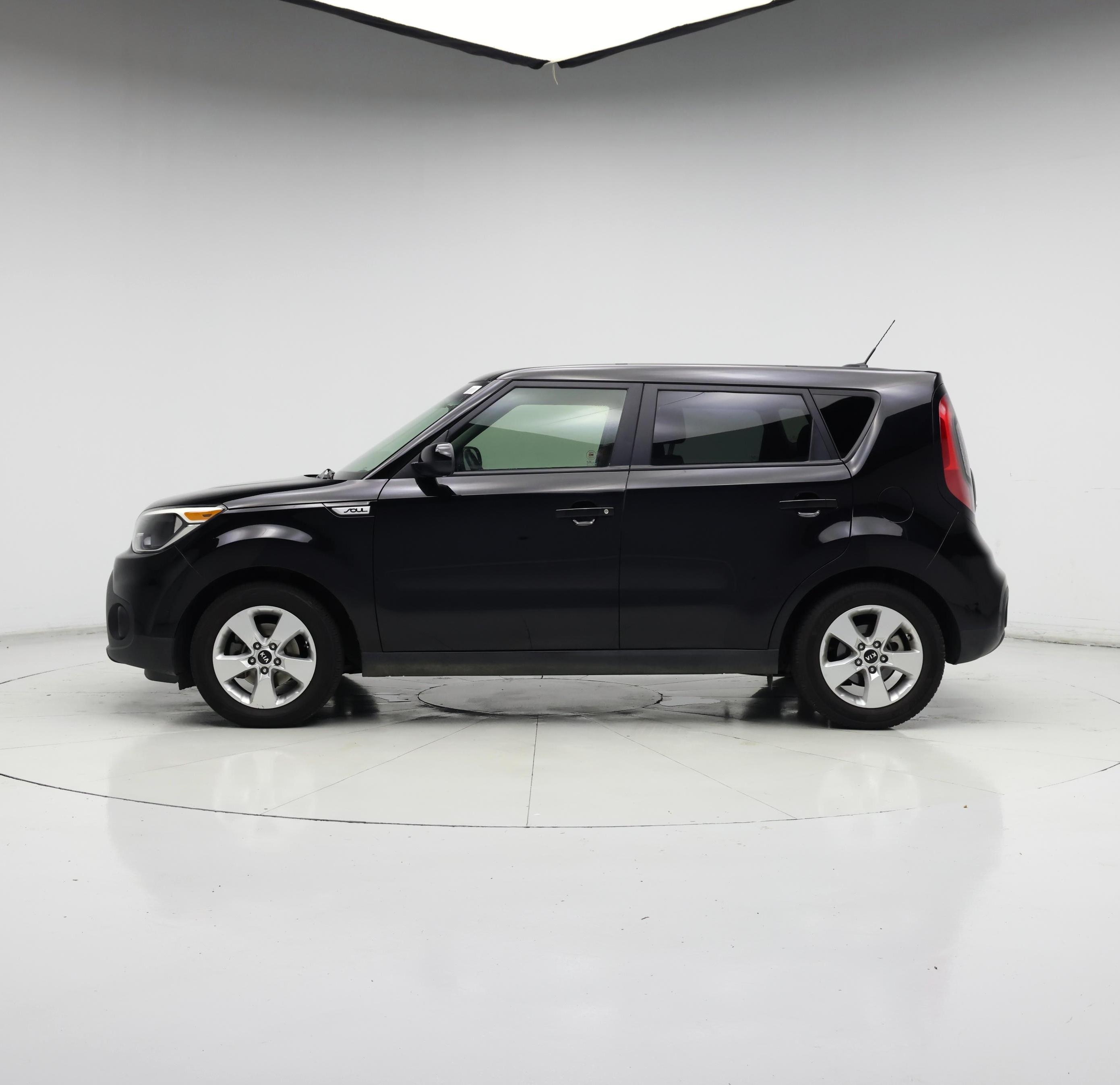 Thumbnail: 2019 Kia Soul - 3