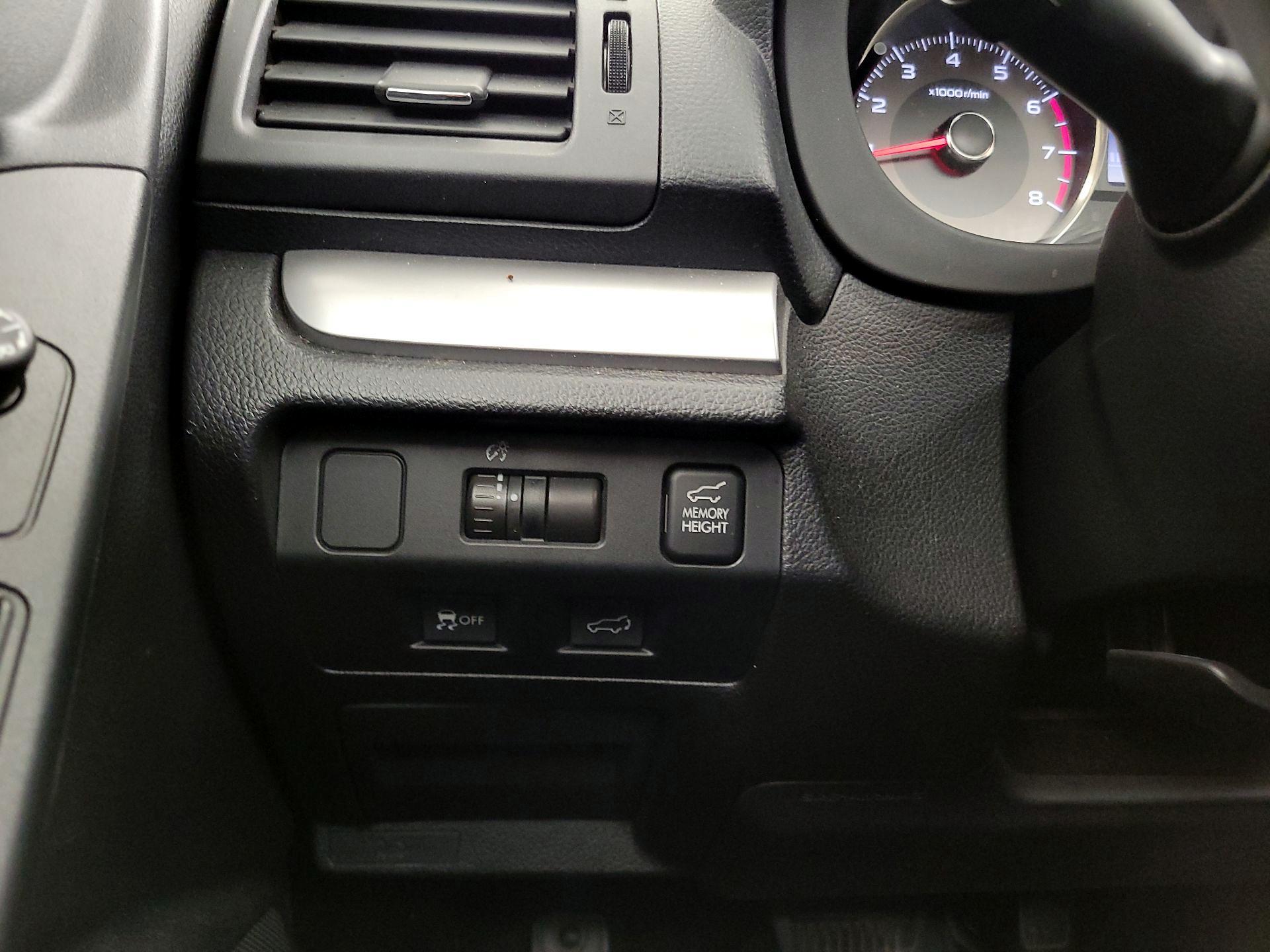 Thumbnail: 2014 Subaru Forester - 13
