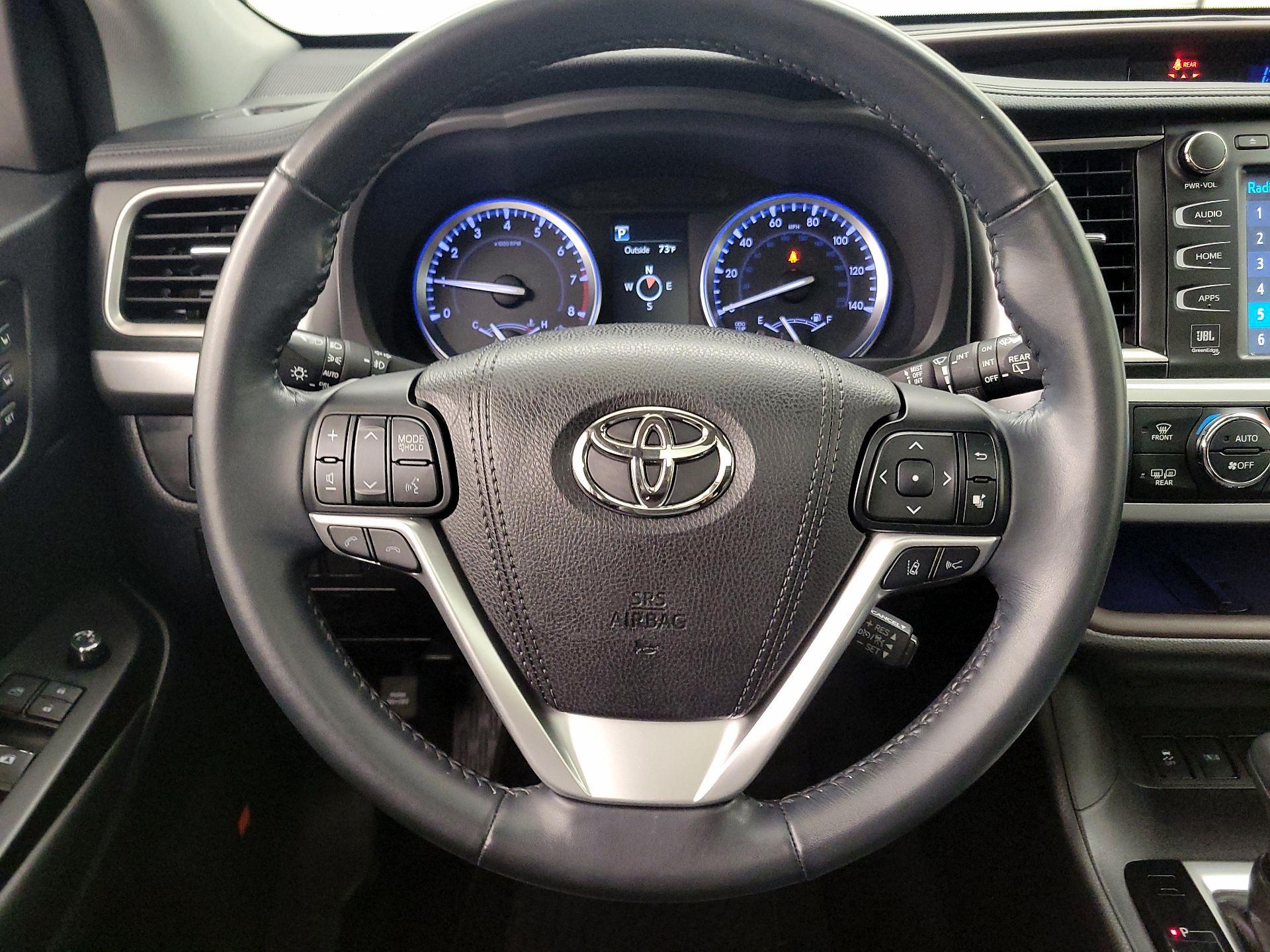 Thumbnail: 2018 Toyota Highlander - 10