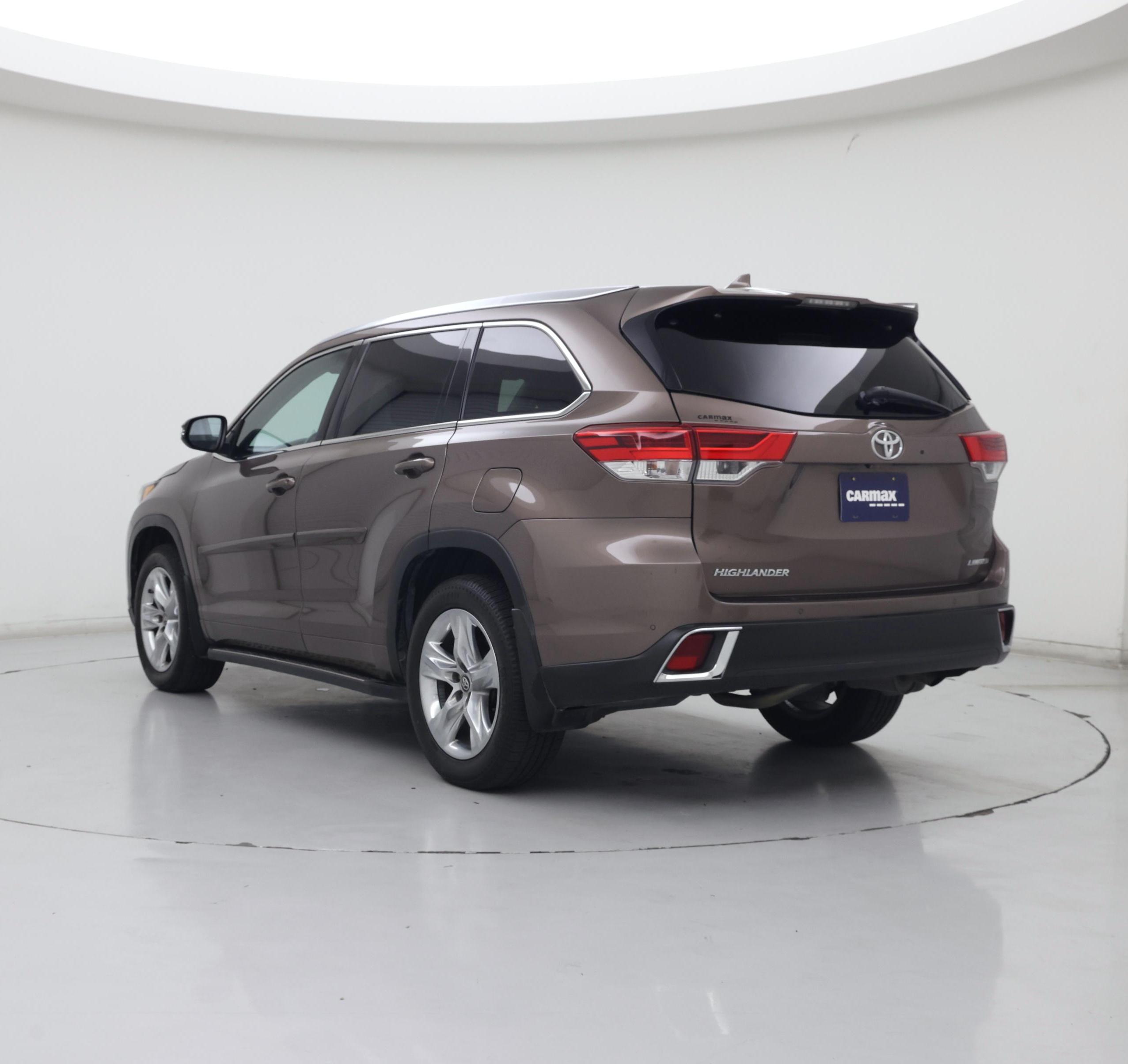 Thumbnail: 2018 Toyota Highlander - 2