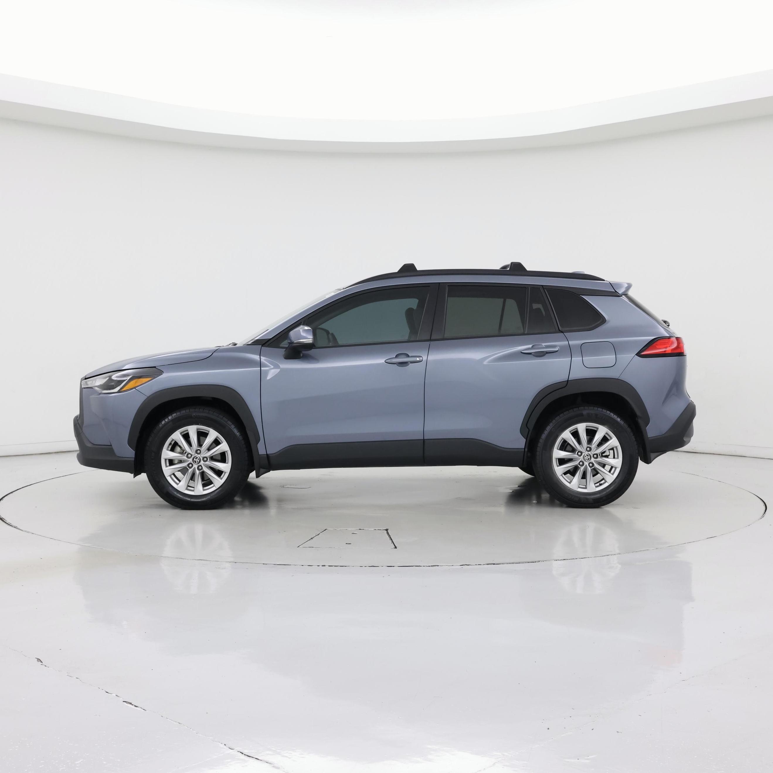 Thumbnail: 2024 Toyota Corolla Cross - 3