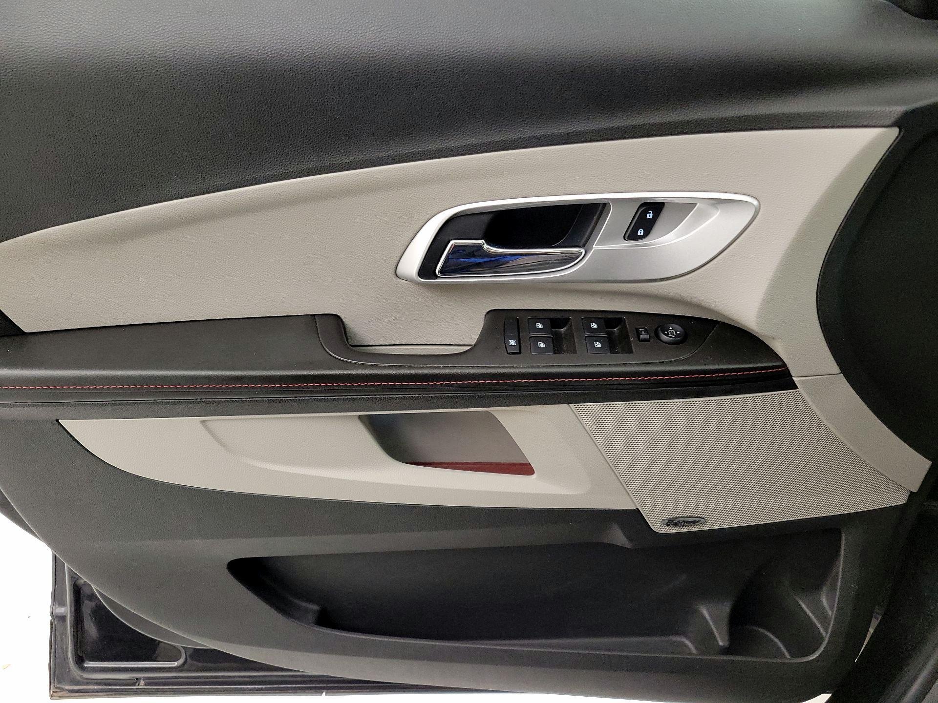 Thumbnail: 2015 Chevrolet Equinox - 12
