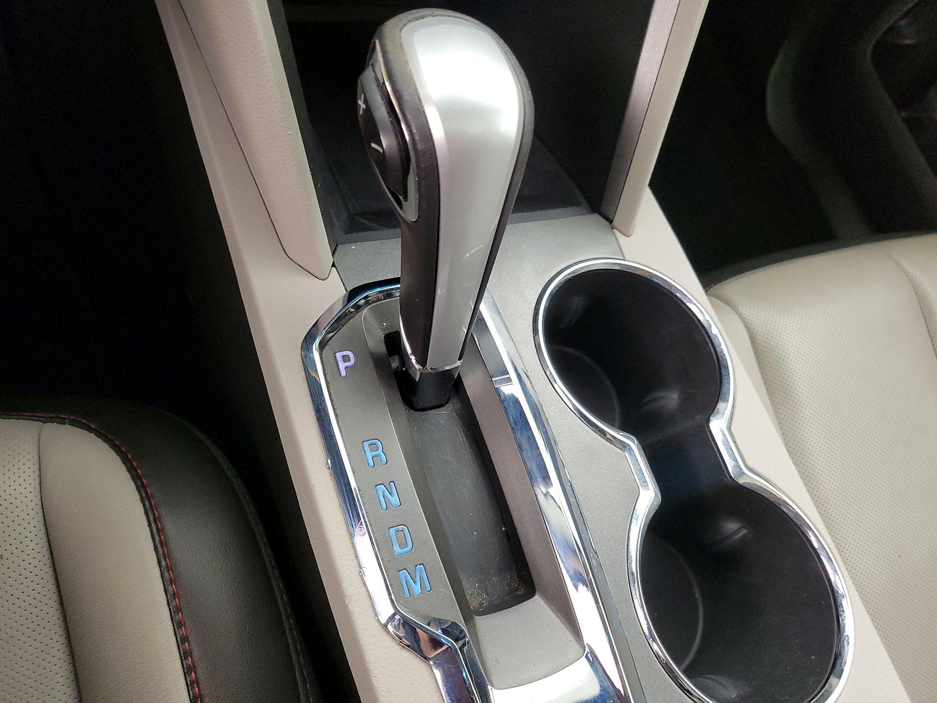 Thumbnail: 2015 Chevrolet Equinox - 16