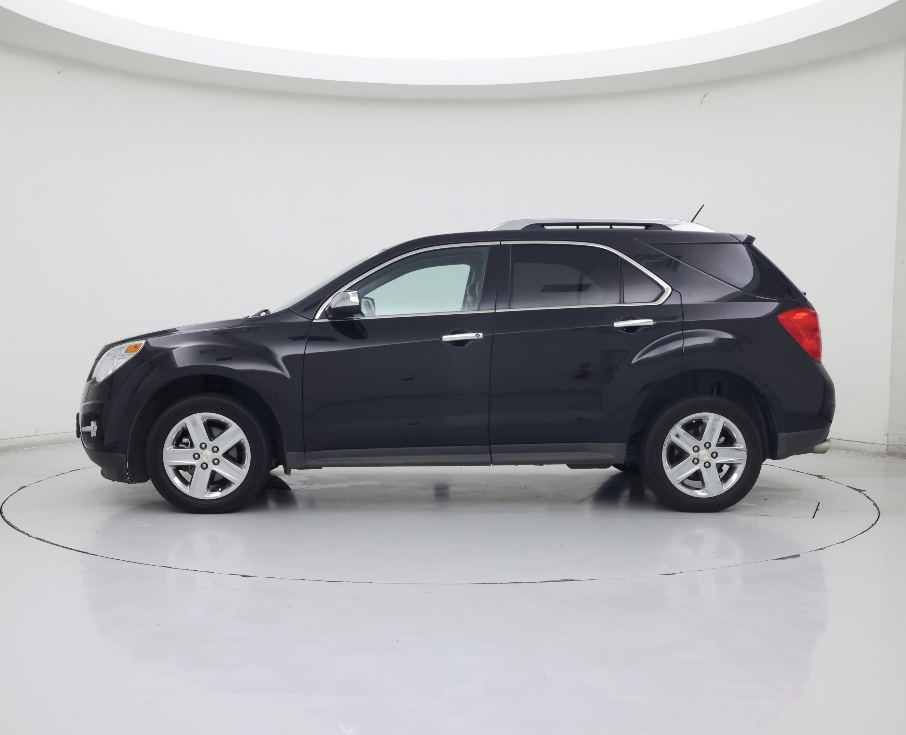 Thumbnail: 2015 Chevrolet Equinox - 3