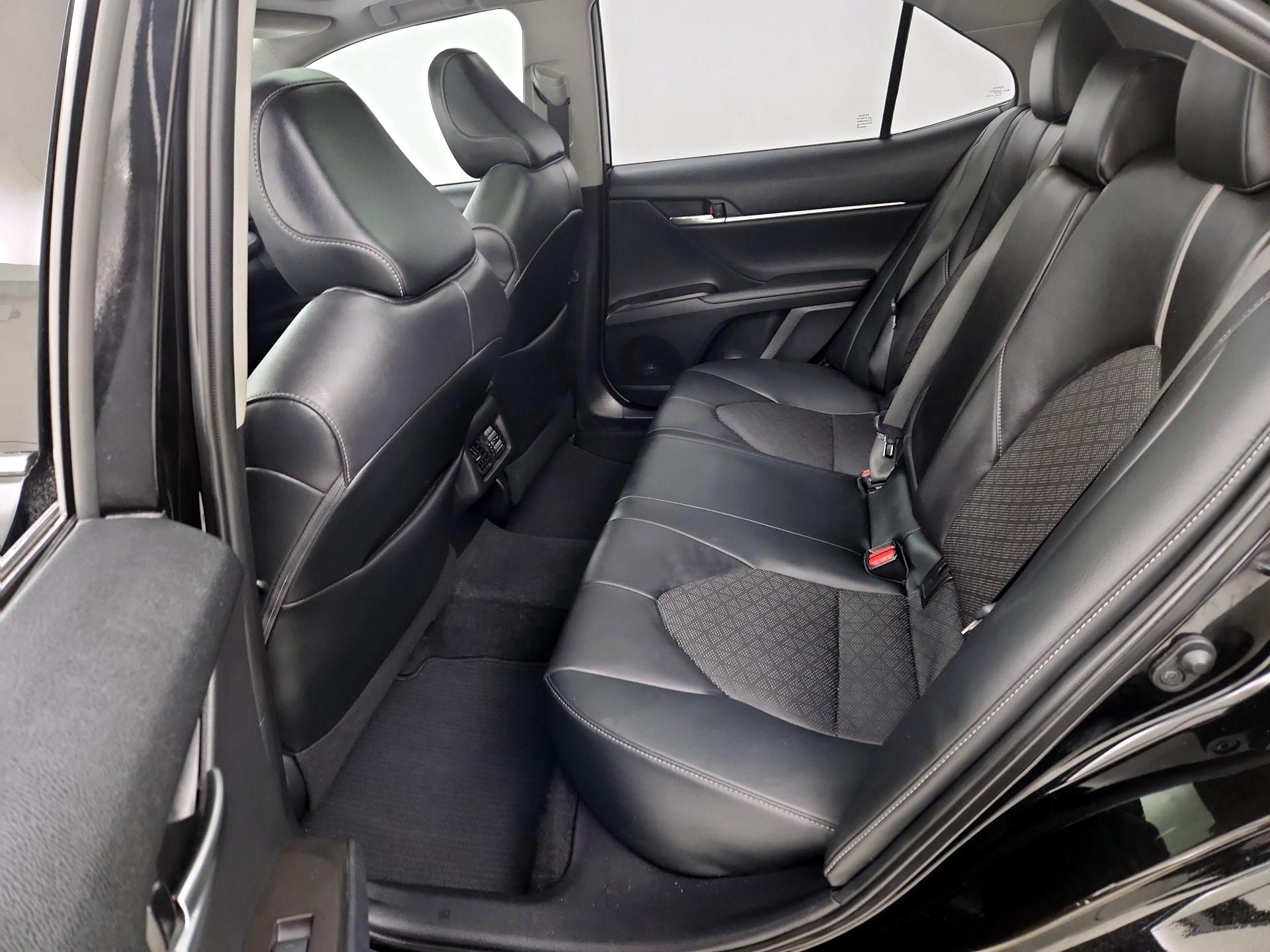 Thumbnail: 2021 Toyota Camry - 20
