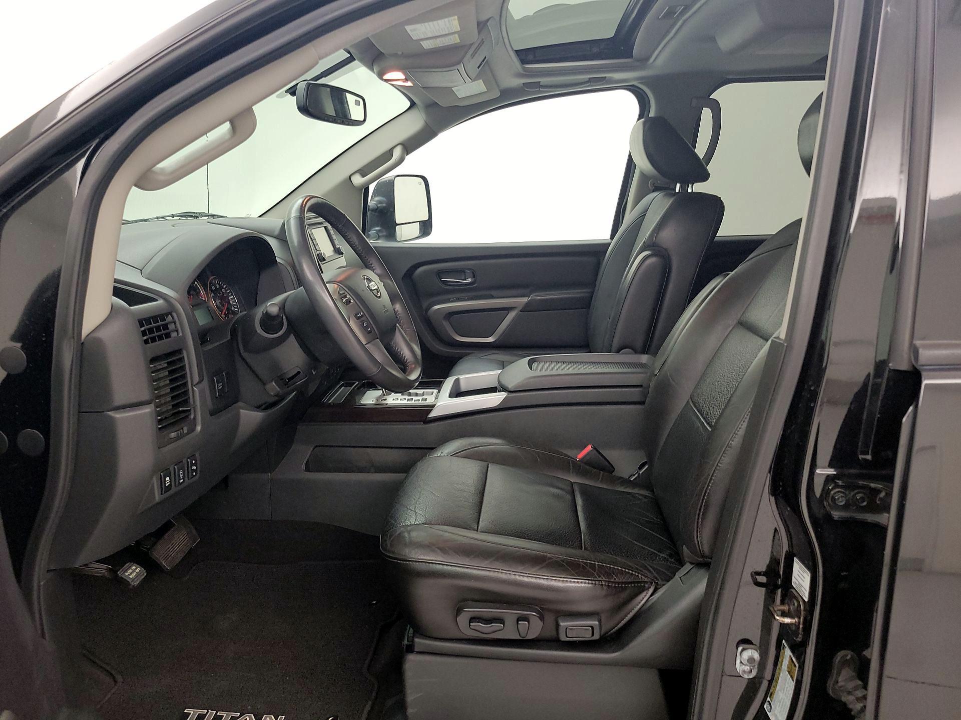 Thumbnail: 2015 Nissan Titan - 11