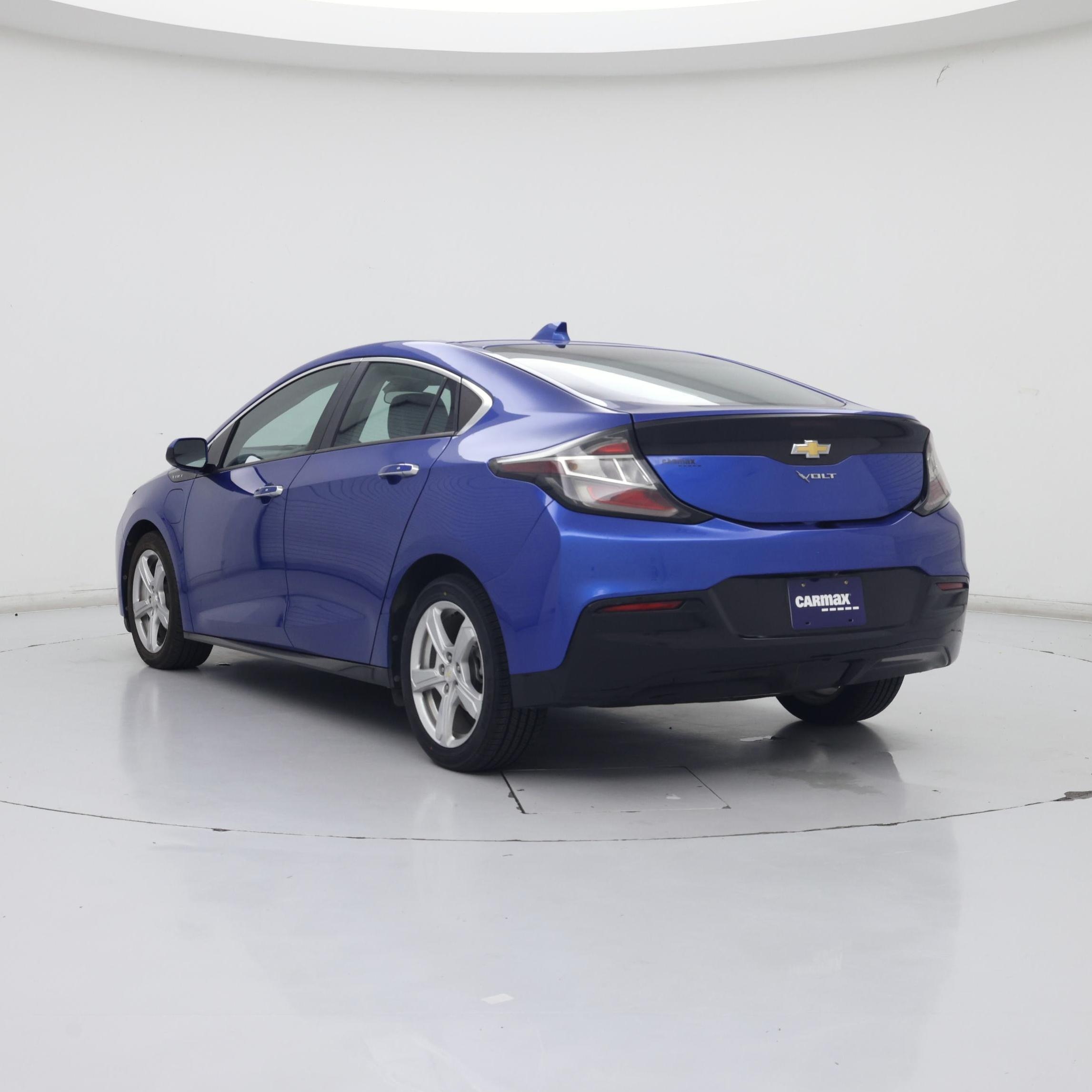 Thumbnail: 2017 Chevrolet Volt - 2