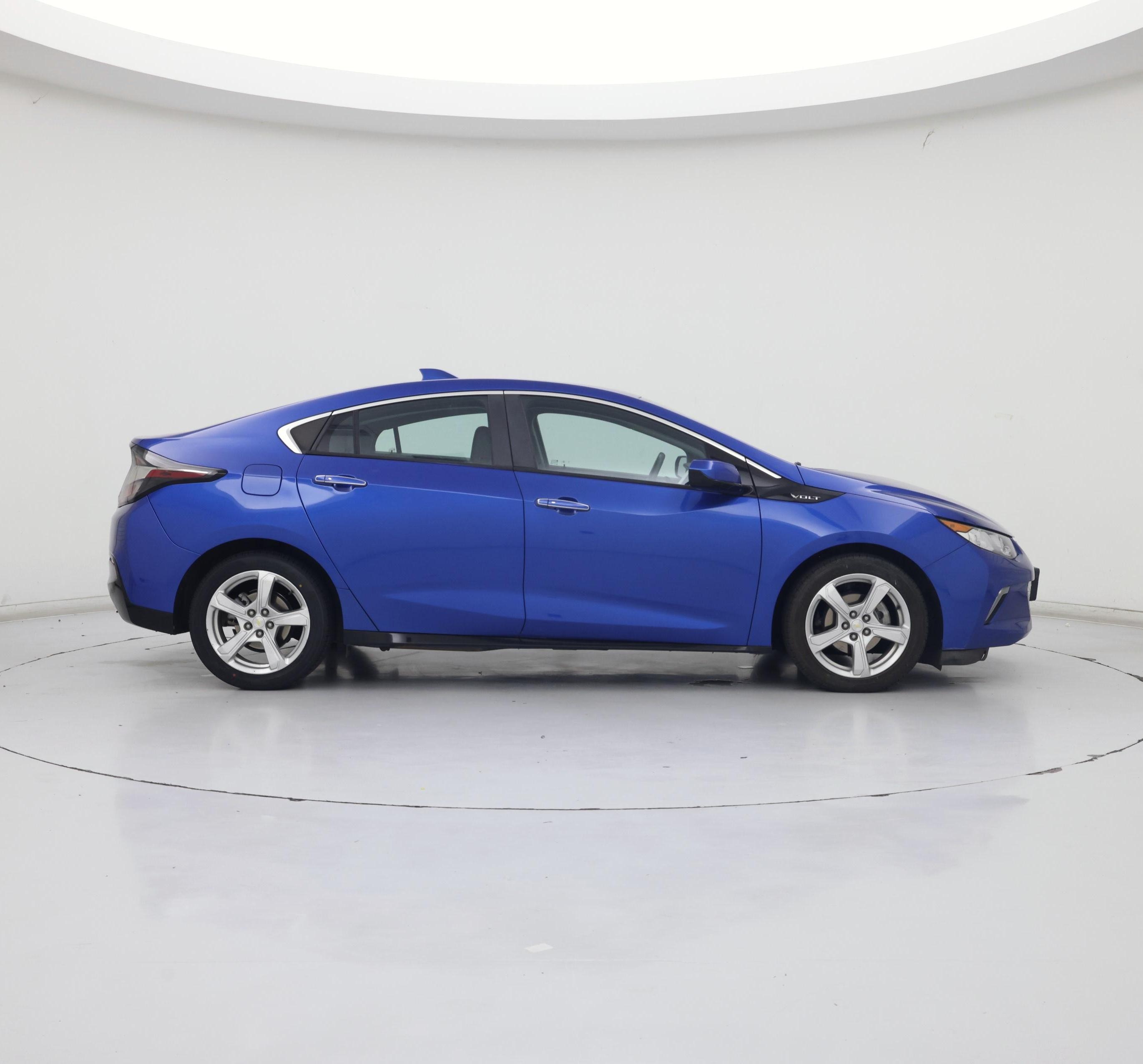 Thumbnail: 2017 Chevrolet Volt - 7