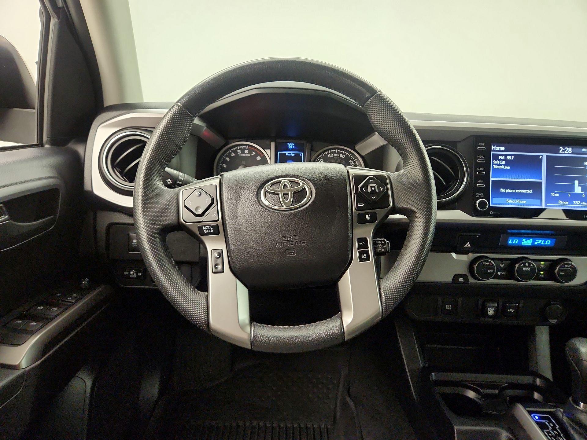 Thumbnail: 2021 Toyota Tacoma - 10