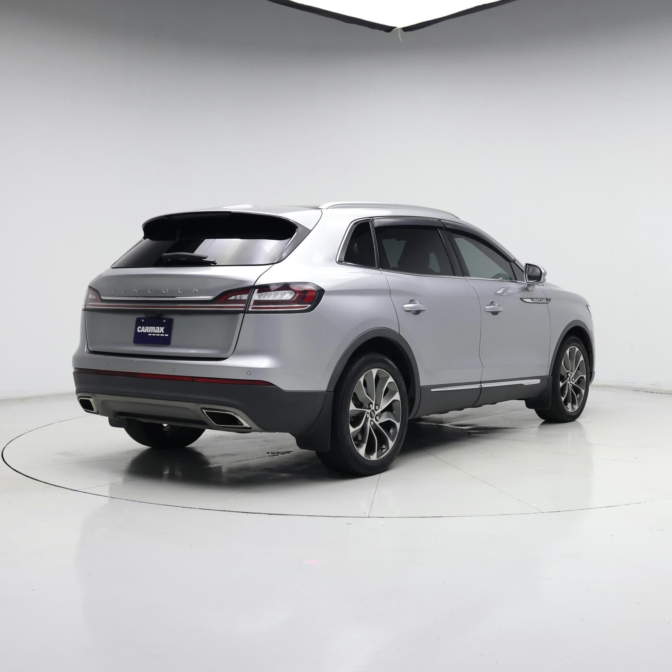Thumbnail: 2021 Lincoln Nautilus - 8